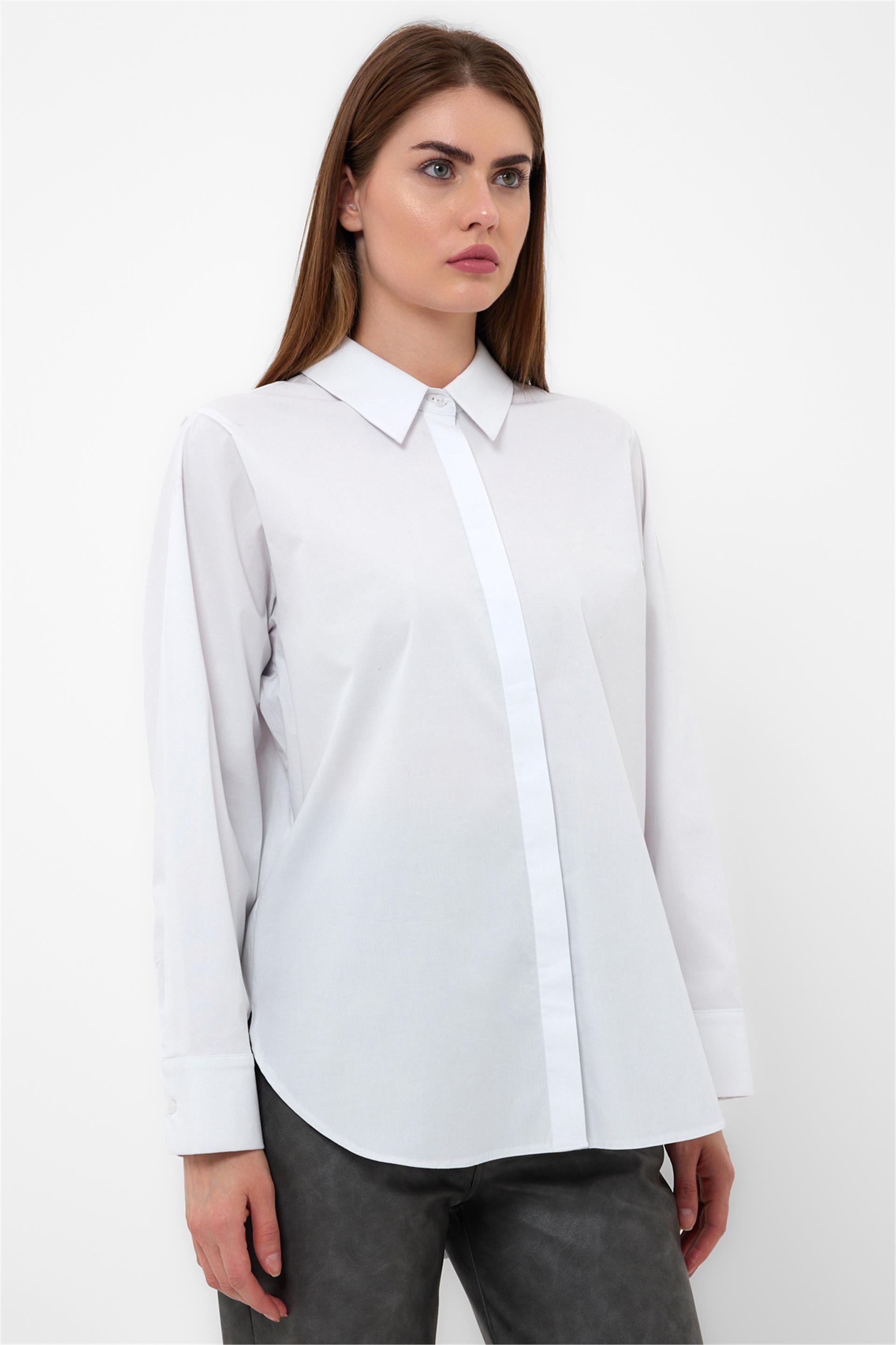 080506 OVERSIZED SHIRT WITH BACK BUTTON