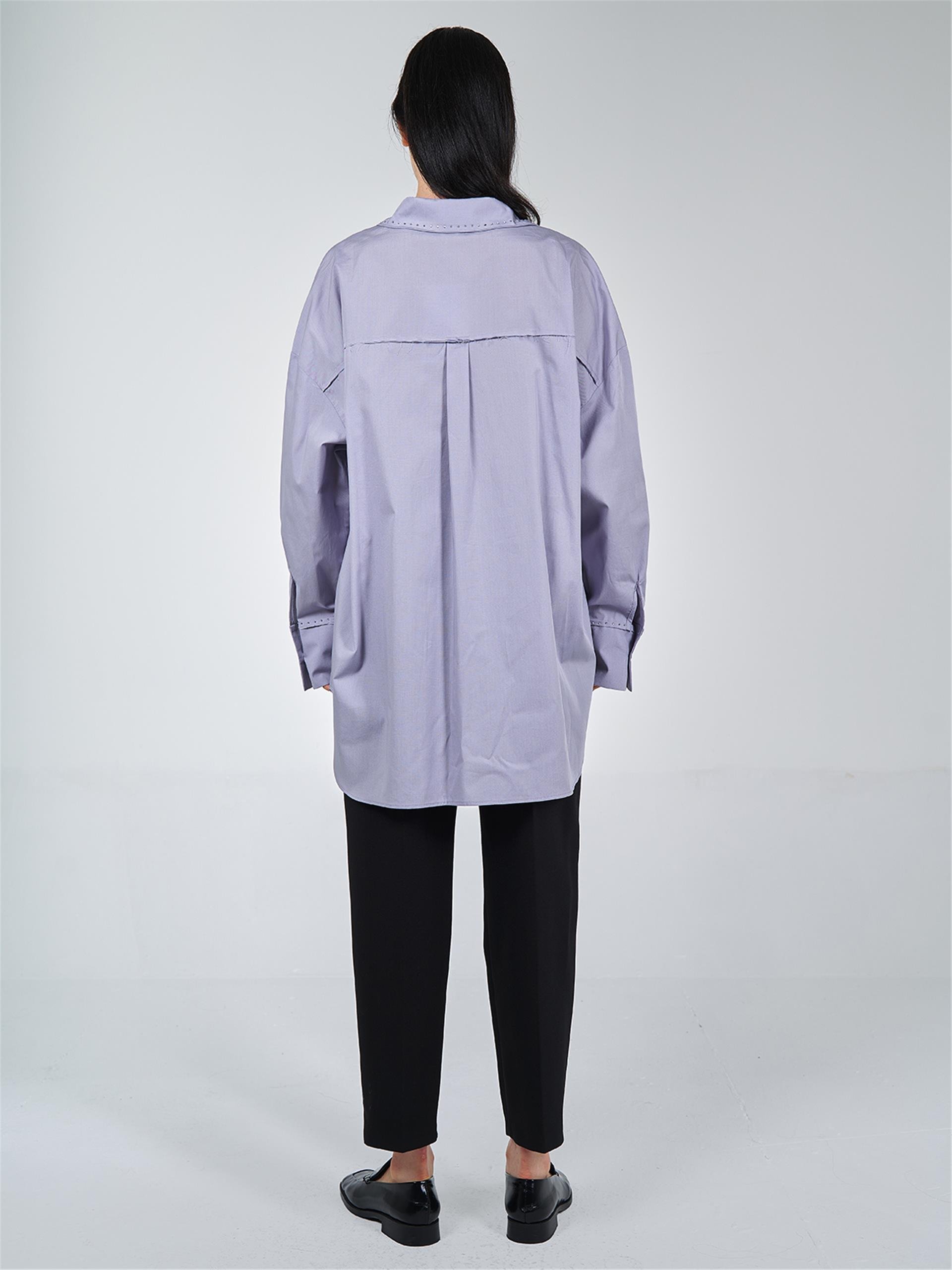 080509 OVERSIZED SHIRT WITH STUDS