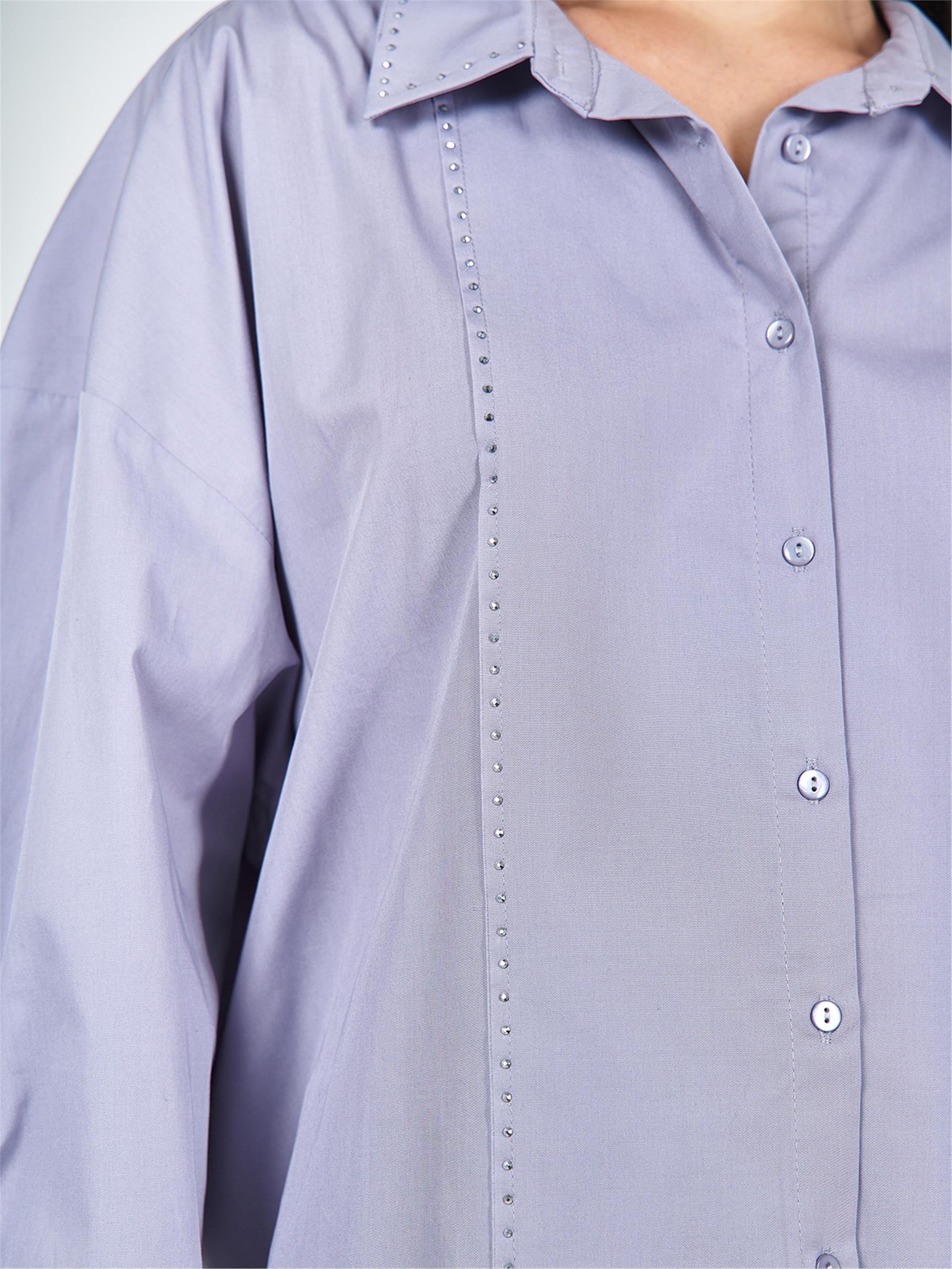 080509 OVERSIZED SHIRT WITH STUDS