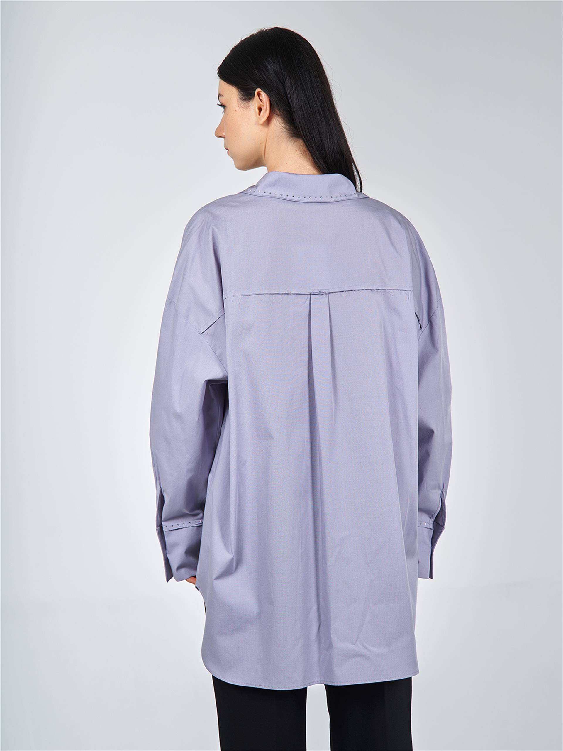 080509 OVERSIZED SHIRT WITH STUDS