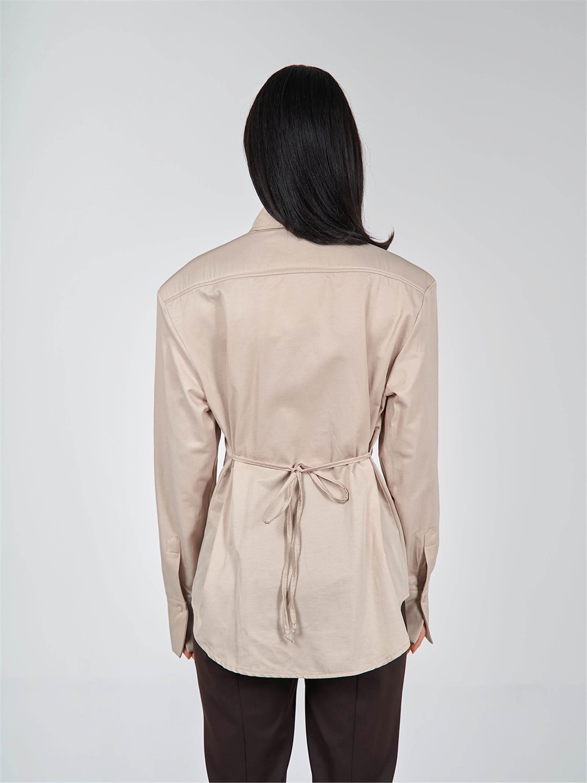 080520 SHIRT WITH COMPLETE SHOULDER PADDING