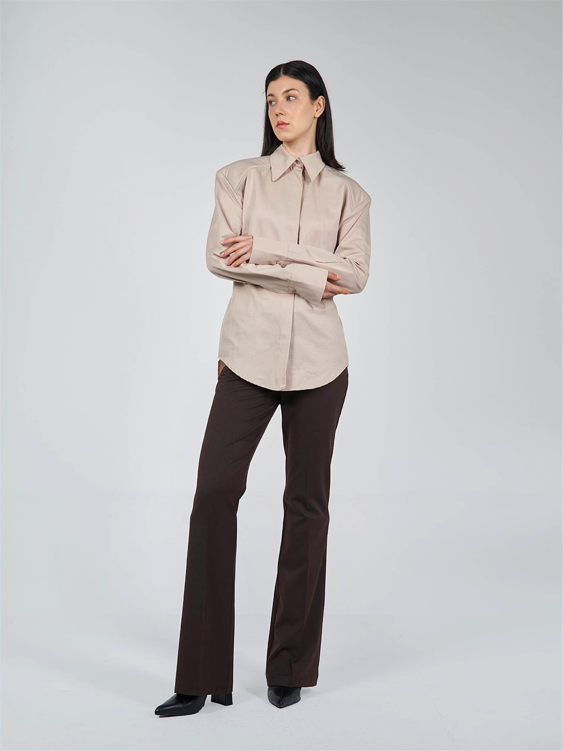 080520 SHIRT WITH COMPLETE SHOULDER PADDING