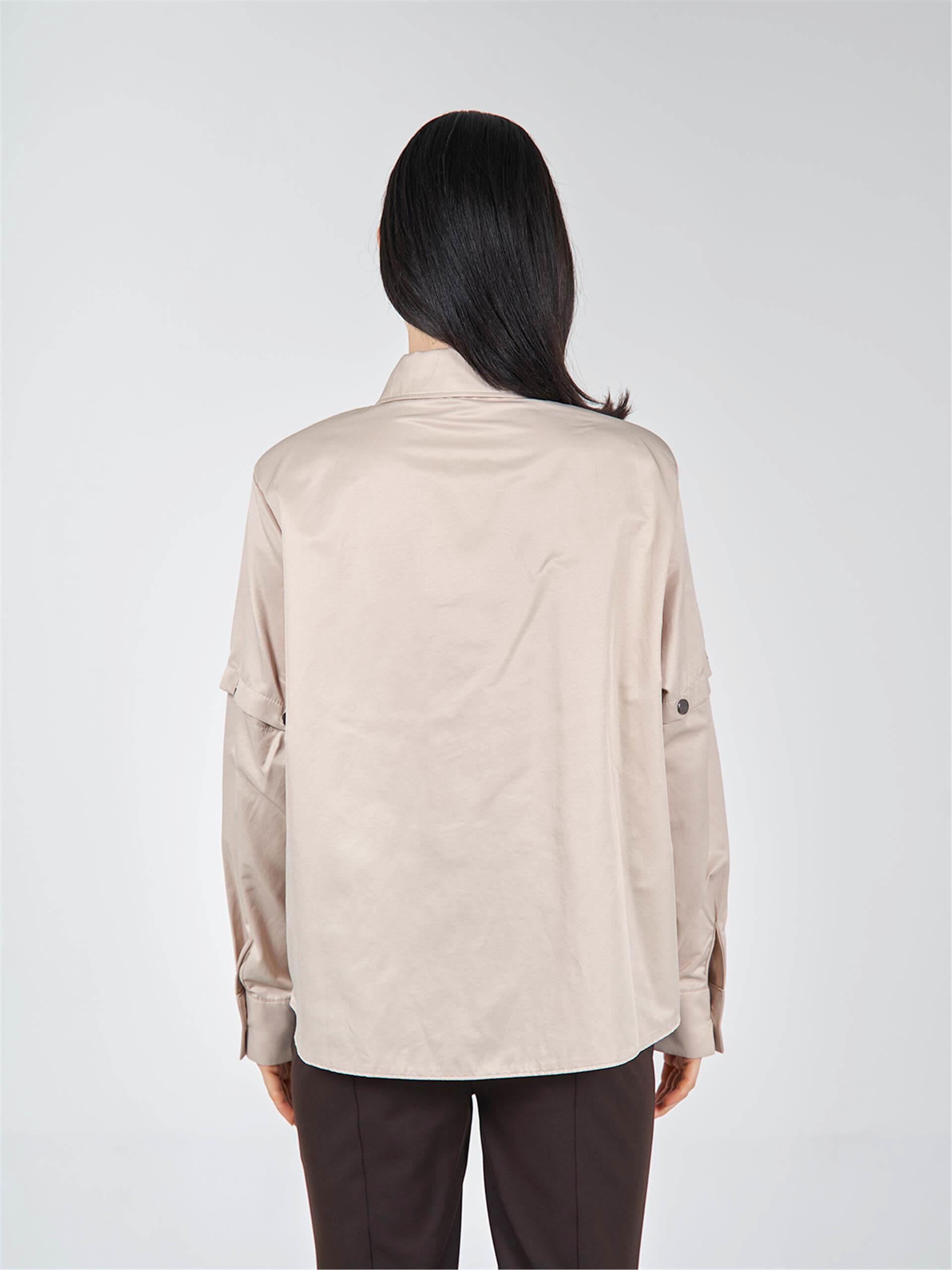 080520 SHIRT WITH COMPLETE SHOULDER PADDING