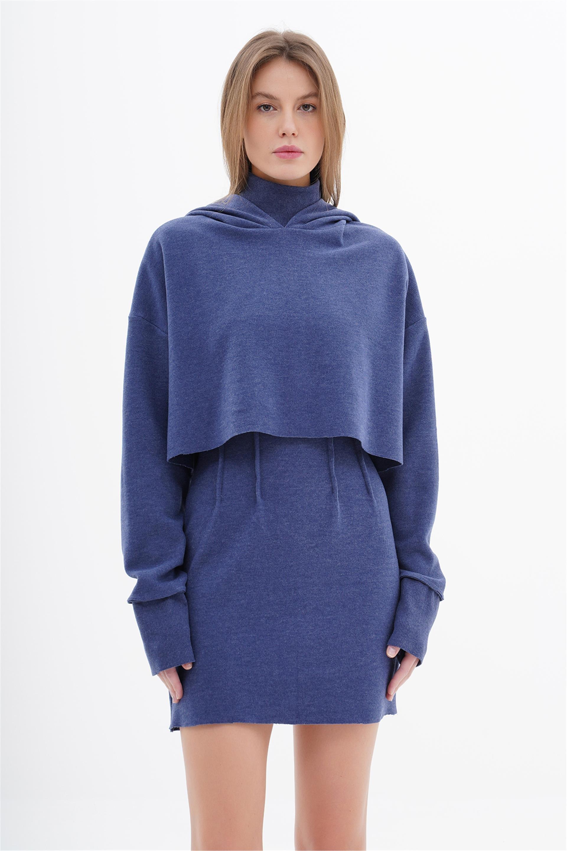 090568 LONG SLEEVE CROP HOODIE