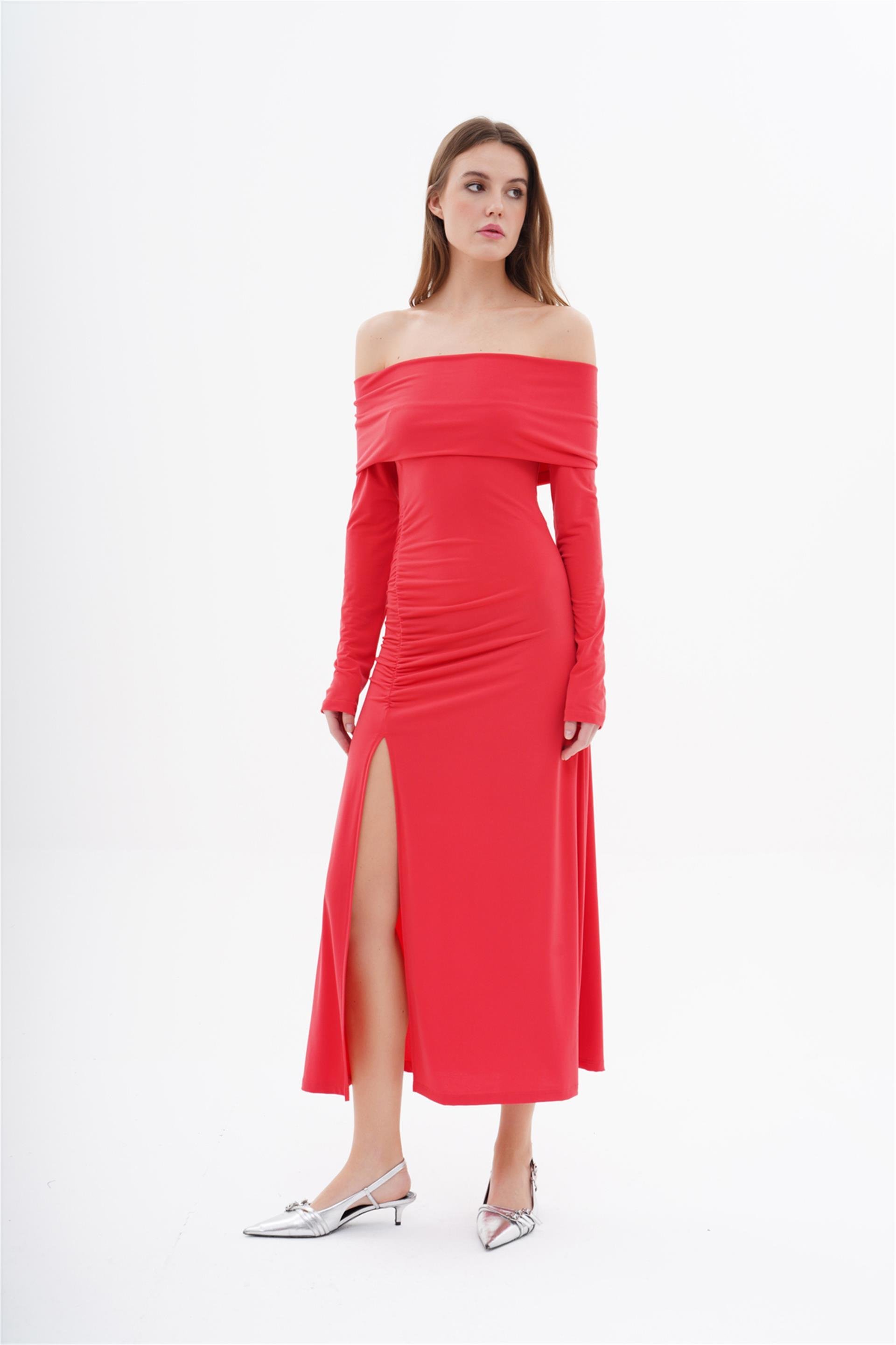 111239 RUFFLED LONG JERSEY DRESS WITH LONG SLEEVE AND DEEP SLIT