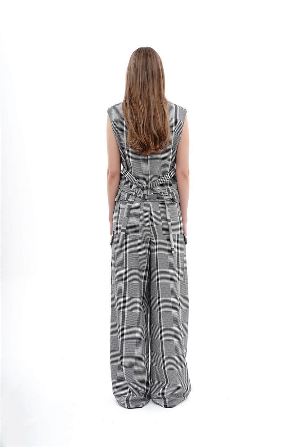 120502 LOOSE FIT CHECKED VEST