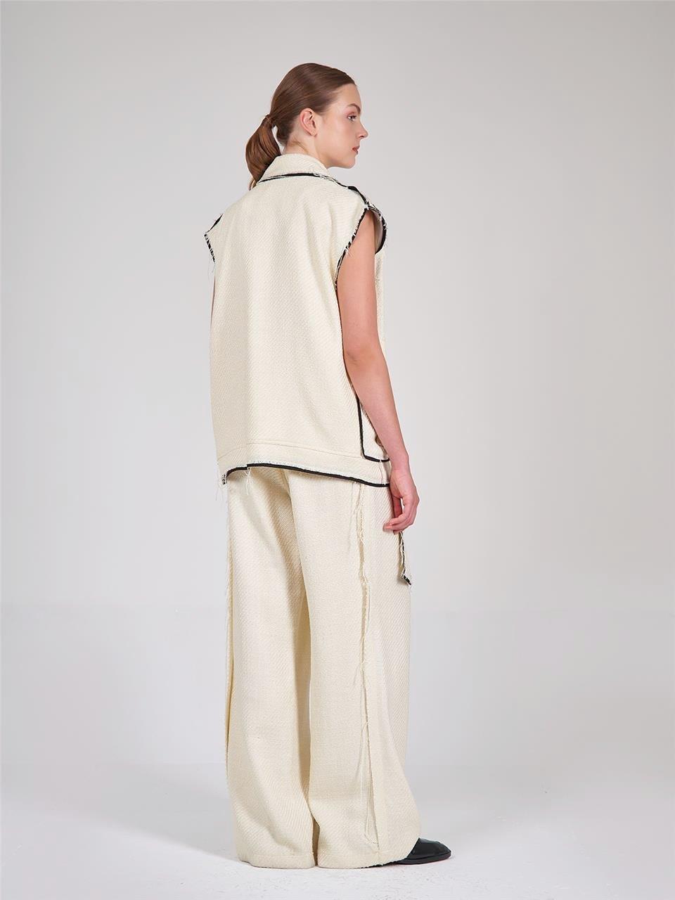 120513 CHANEL FABRIC OVERSIZED VEST WITH DESTROYED EDGES