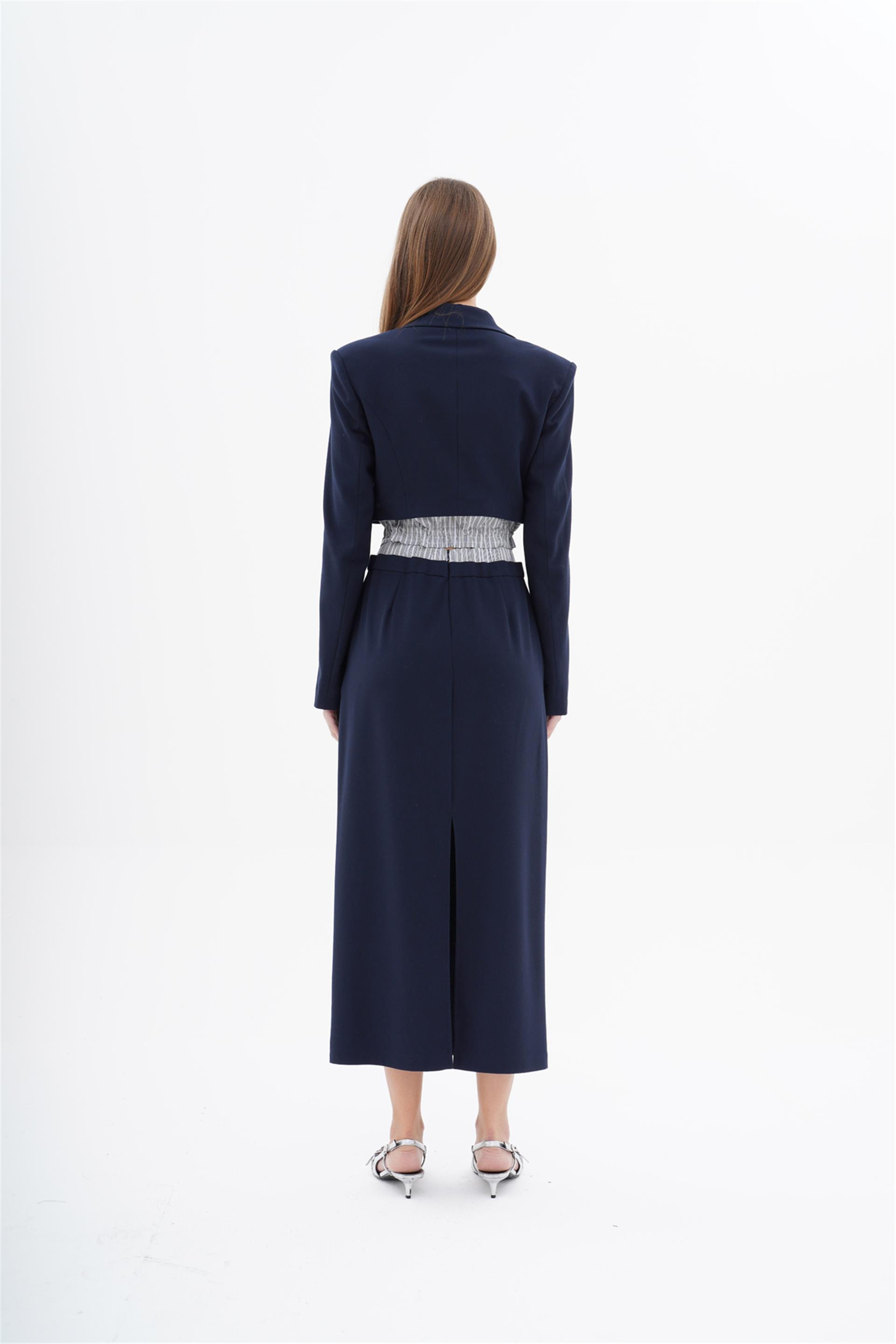 130760 CROP JACKET WITH BOXER SHORTS WAISTBAND DETAIL