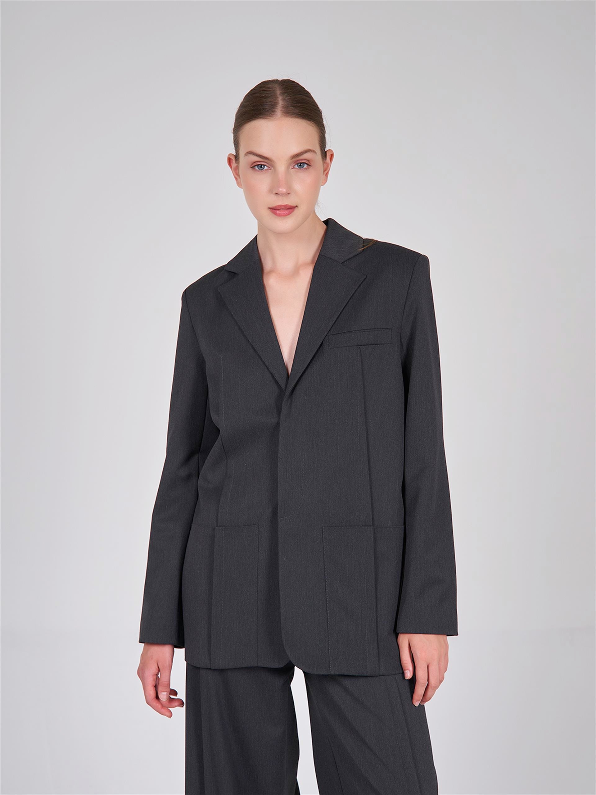 130803 LONG BLAZER WITH SEAM DETAIL