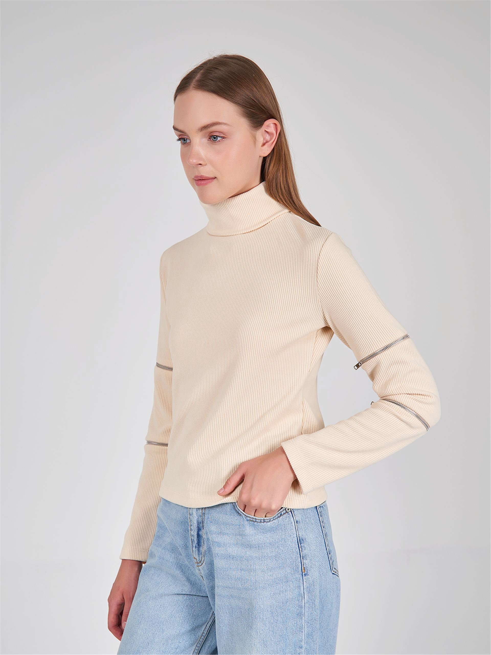 190691 HIGH NECK JERSEY SWEATER WITH ZIPPER DETAILED ARMS
