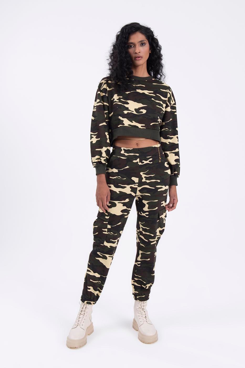 Cargo pocket camo jogger pants
