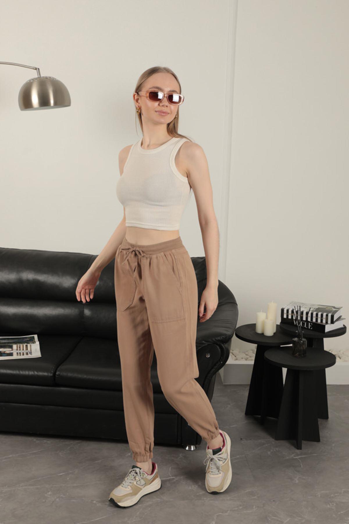Elastic Leg Women's Trousers-Camel