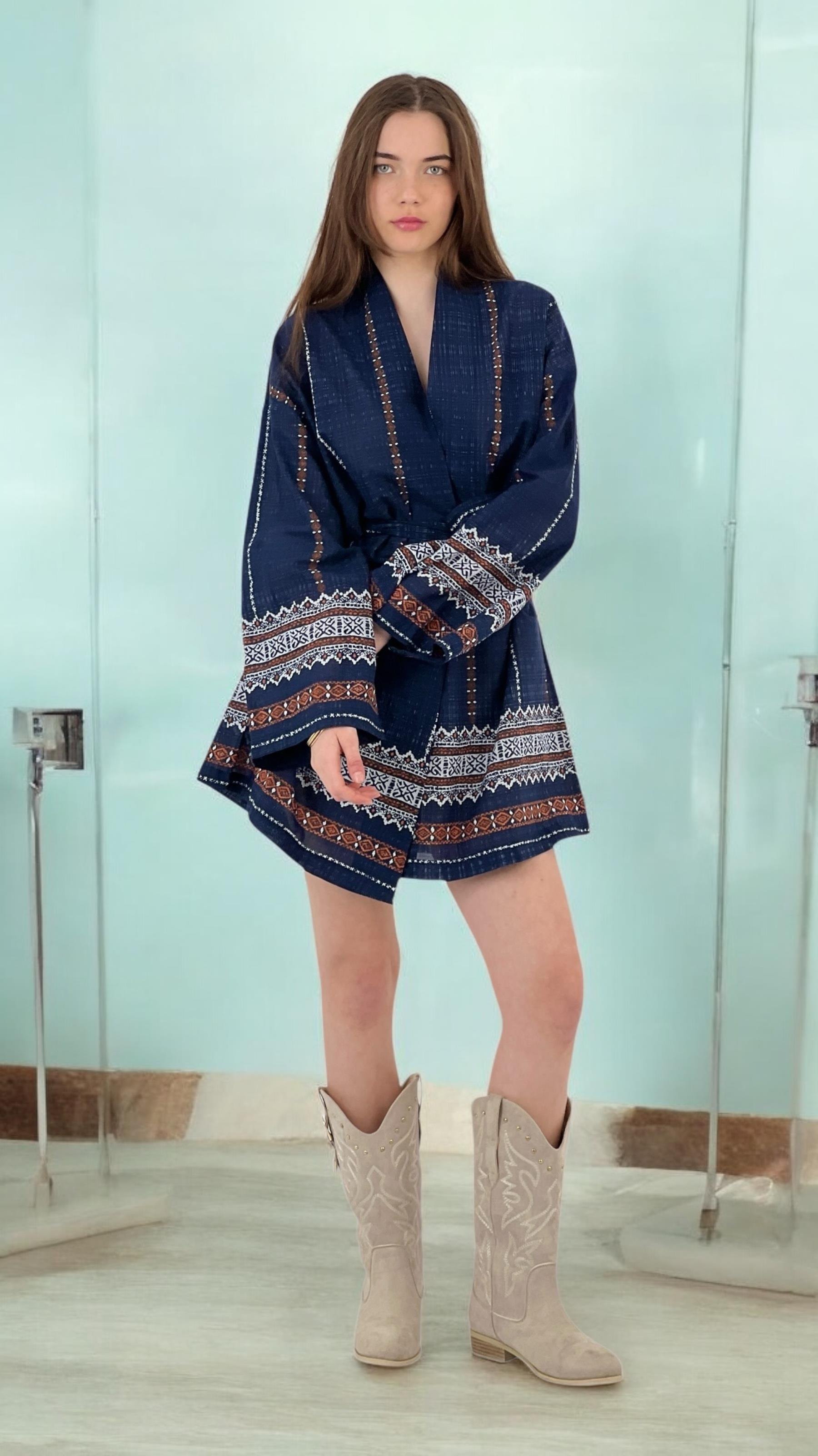 Etnik Desenli Haki Kimono