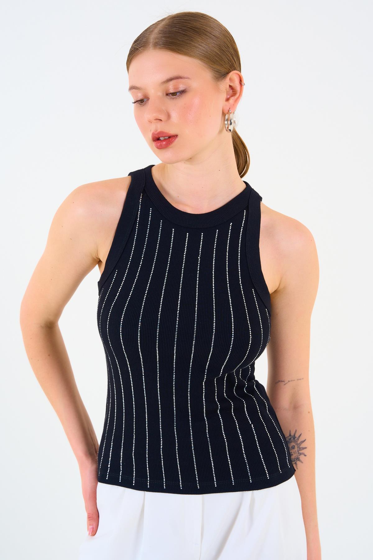 Halter Yaka Taş Baskılı Atlet - Siyah