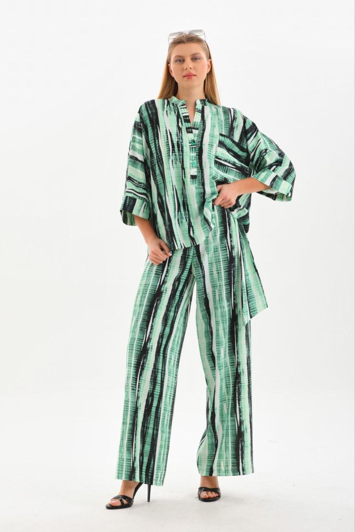 Women shirt and pants set patterned Plus size wholesale Menthol color 691598
