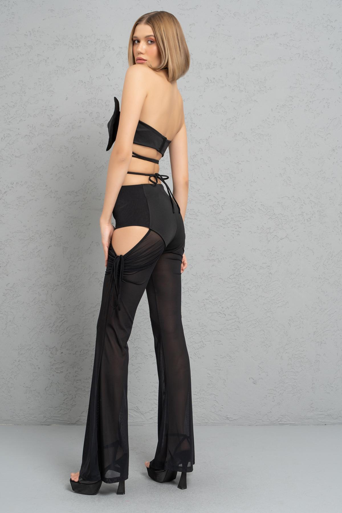 Women wholesale black strappy crop cami & cut out pants 689268