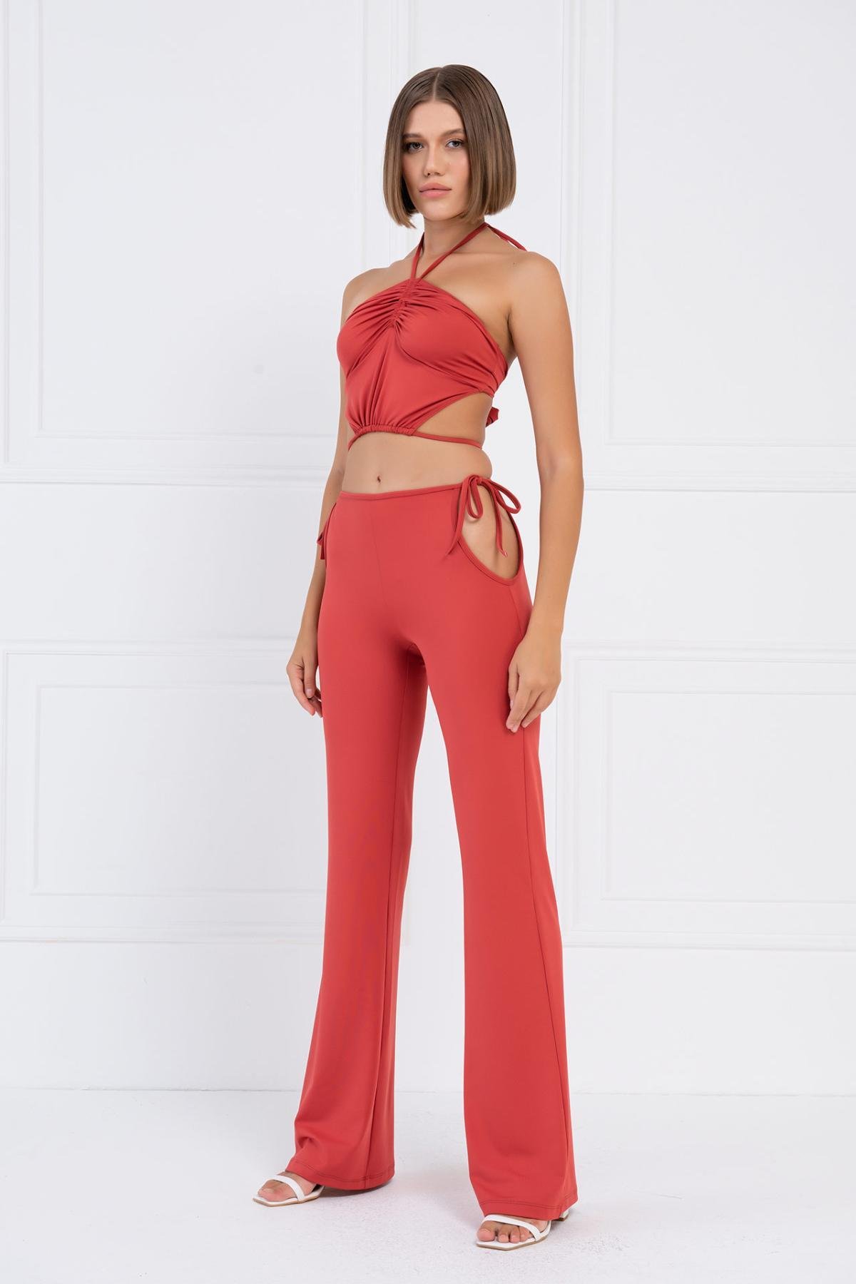 Women wholesale ginger strappy crop cami & cut out pants set 689256