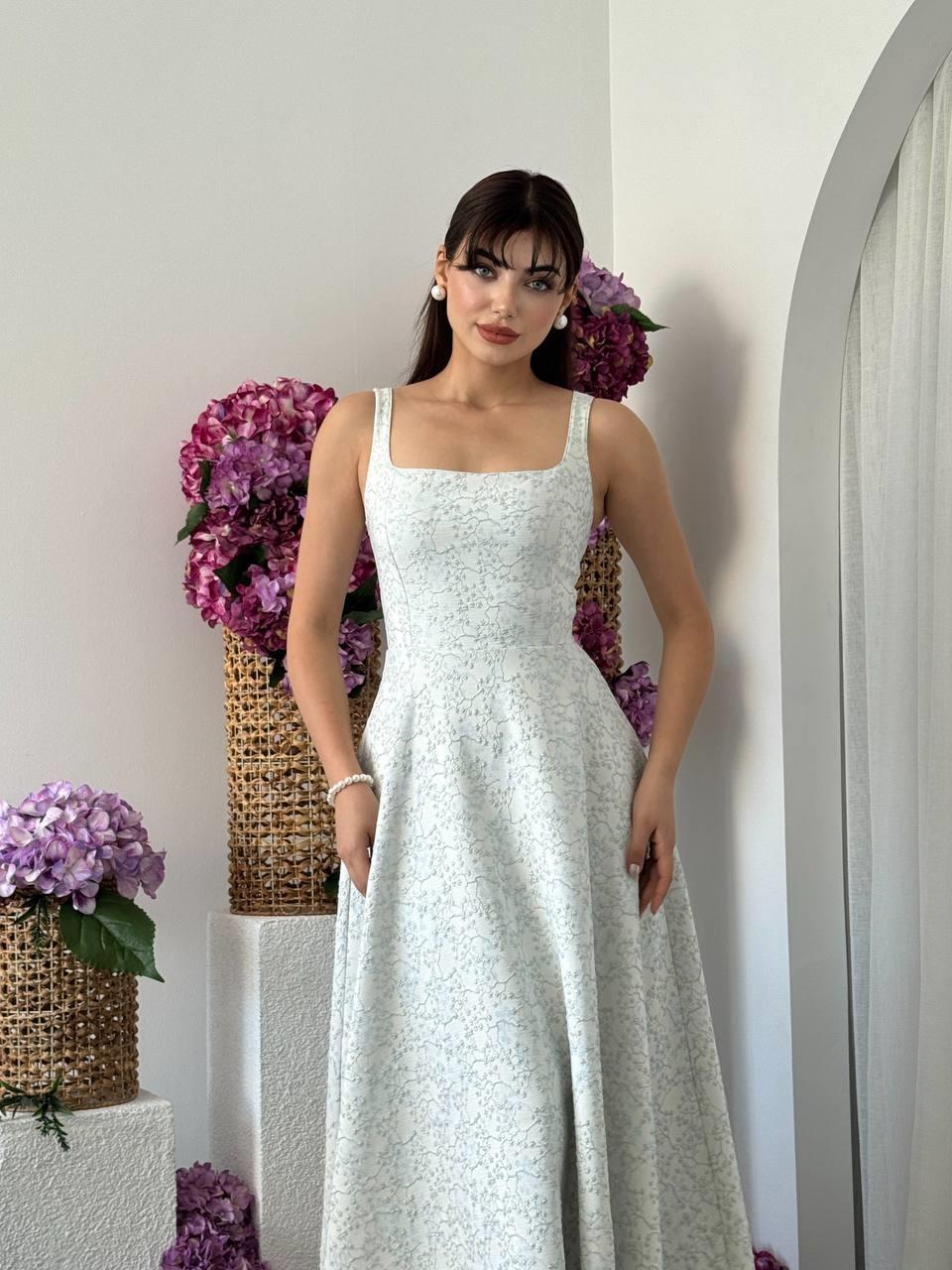 Kalf Flower Detailed Dress