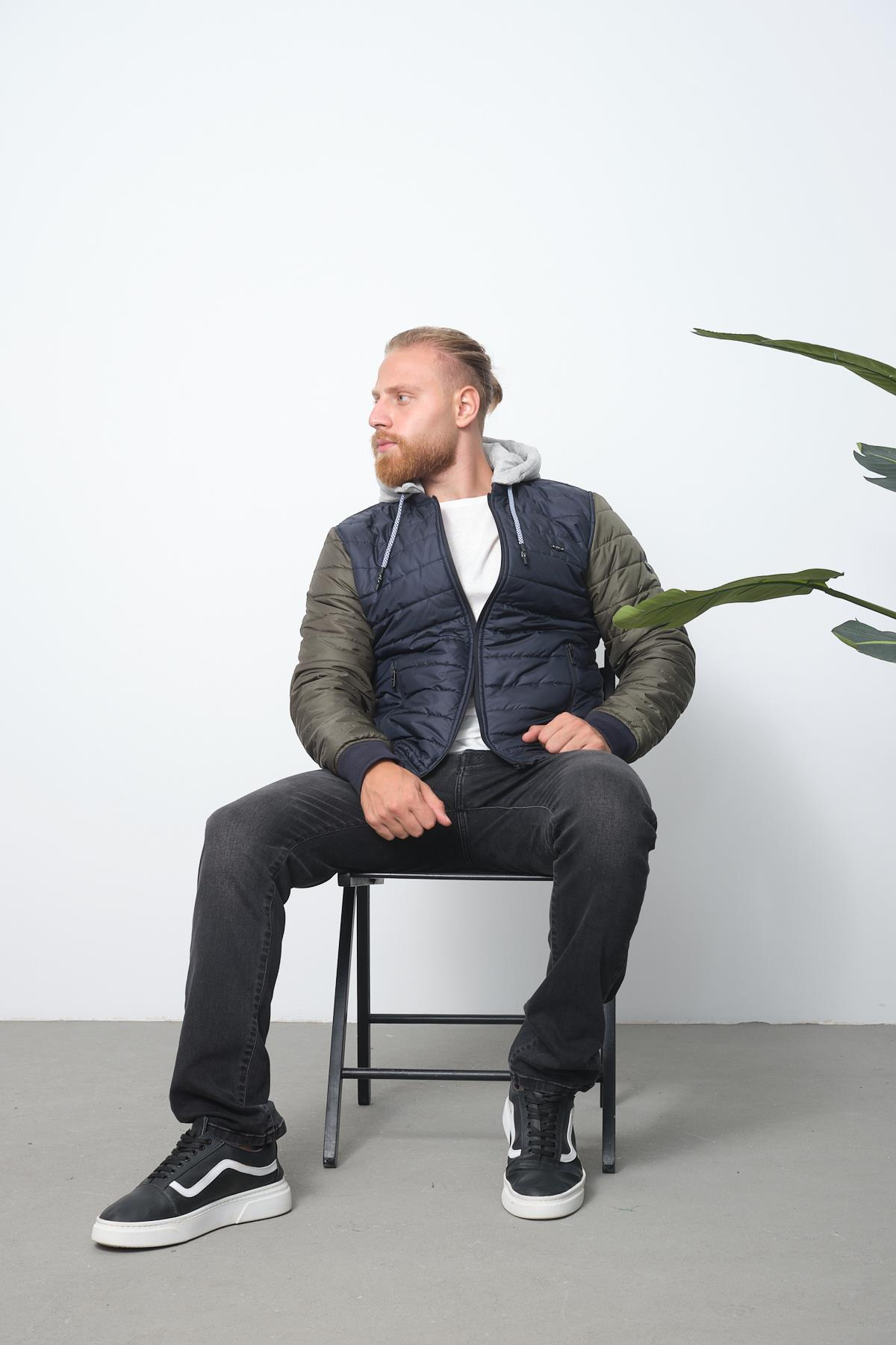 Wholesale Navy Two-Tone Puffer Detachable Hood Jacket 45761L