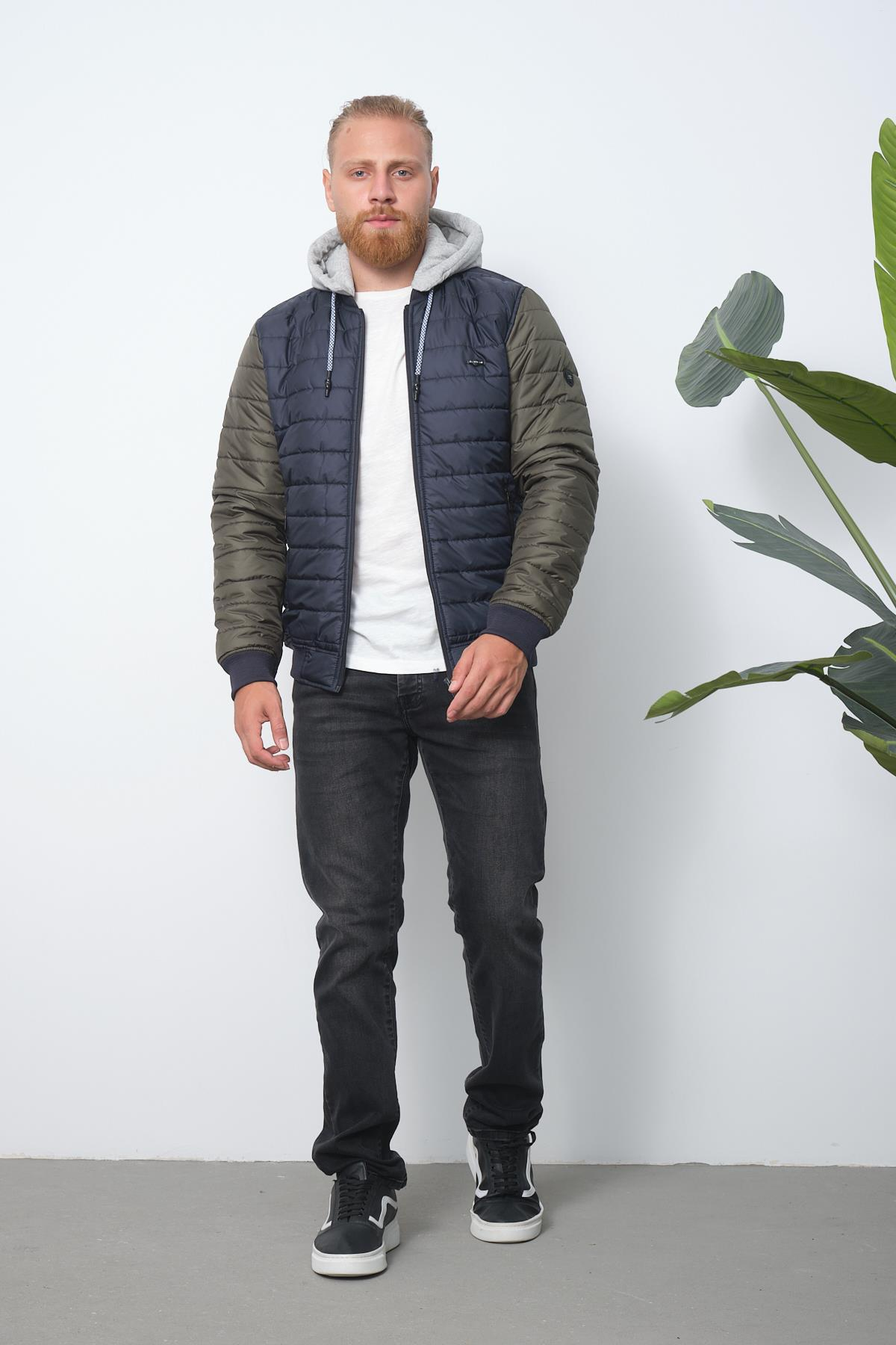 Wholesale Navy Two-Tone Puffer Detachable Hood Jacket 45761L