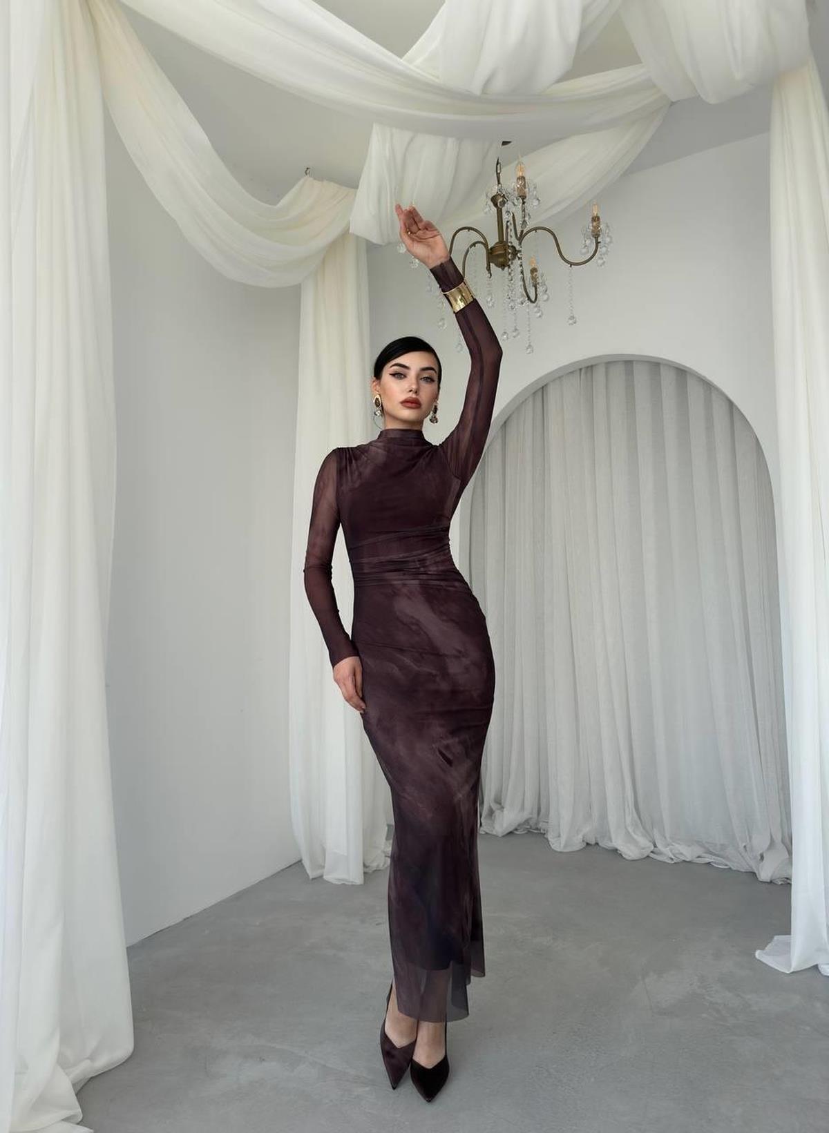 Lizz Midi Dress