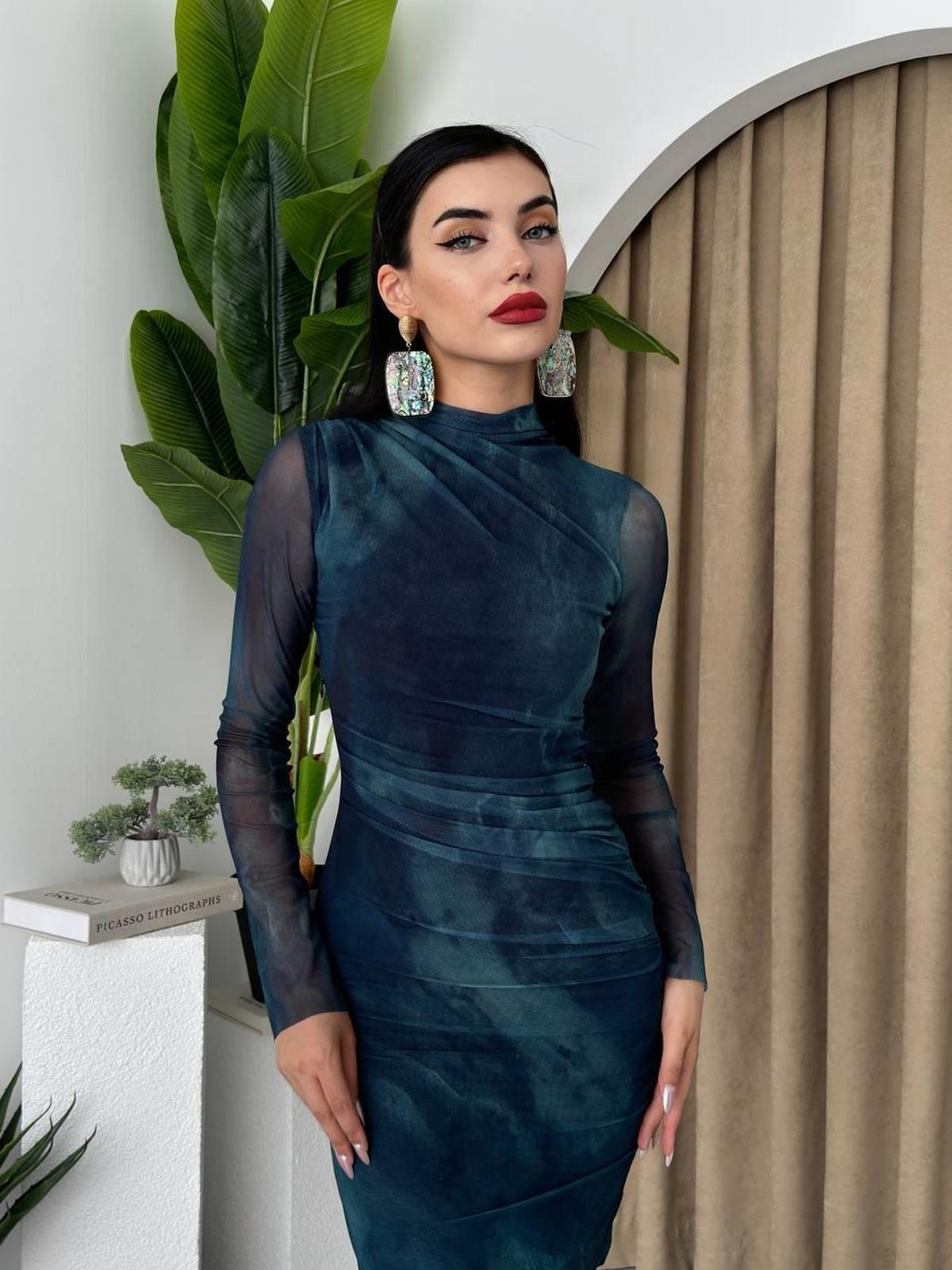 Lizz Midi Dress