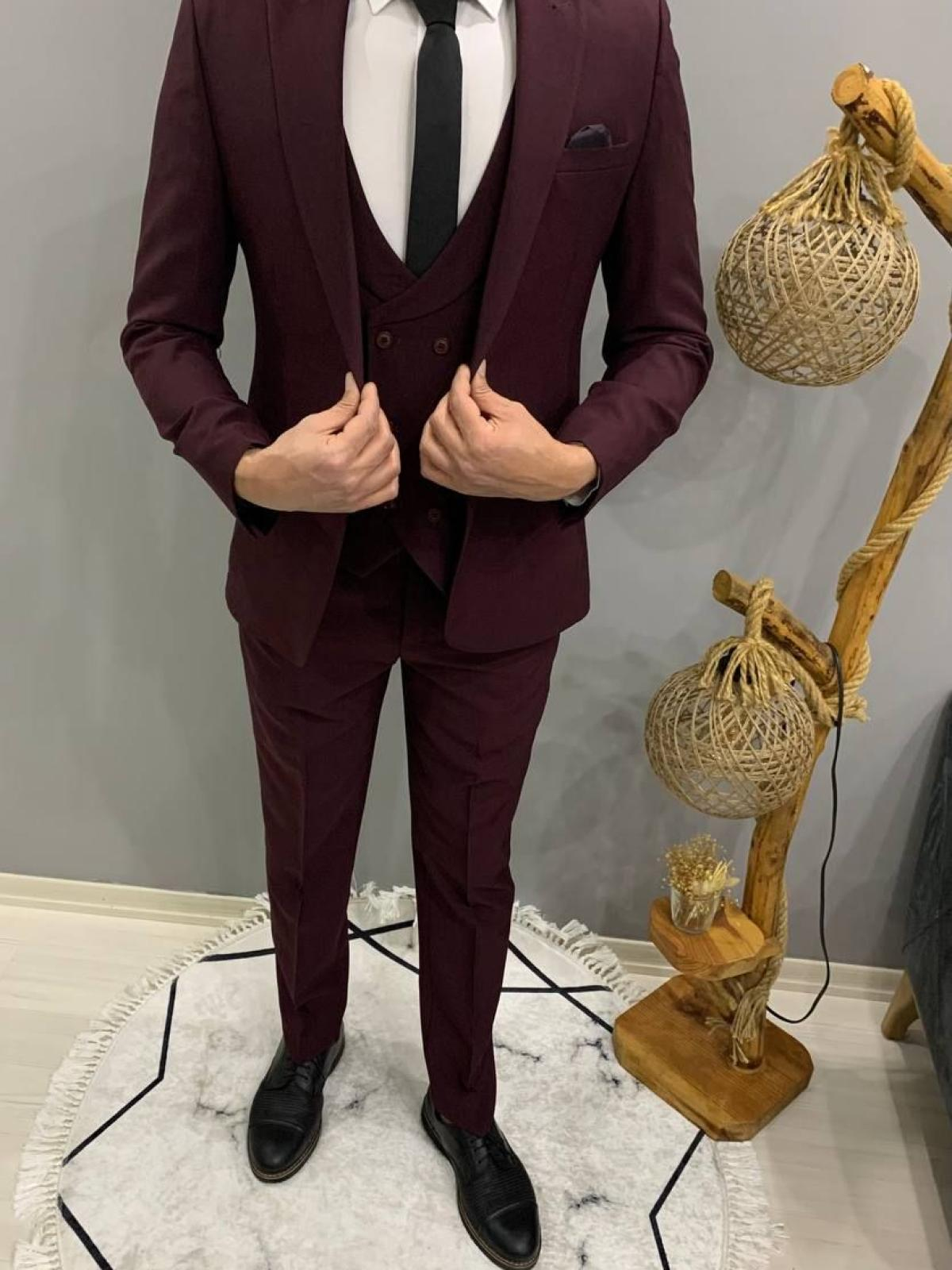 Men slim fit three-piece suit wholesale Burgundy color 672993