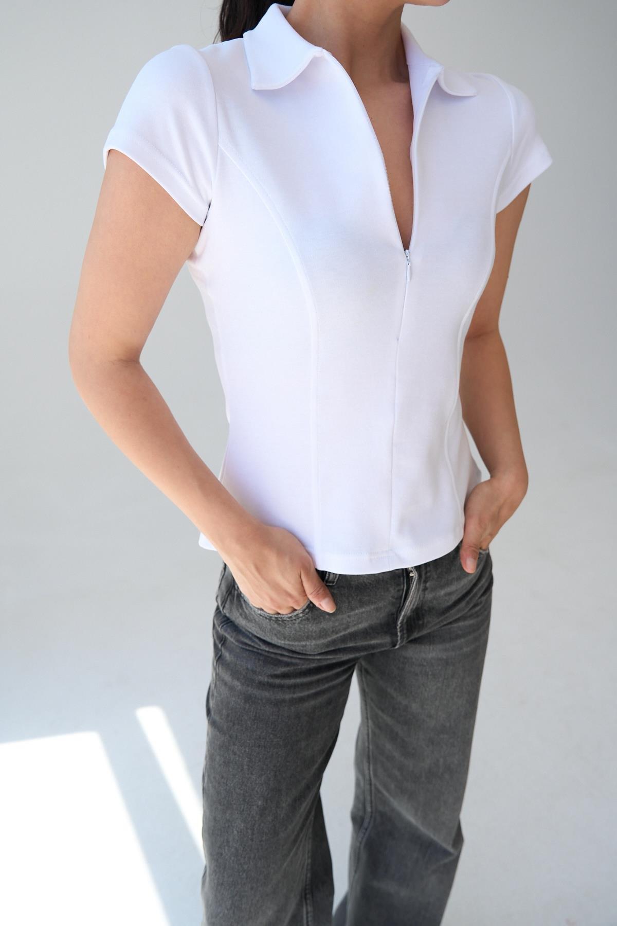 Önden Fermuarlı T-Shirt - Beyaz