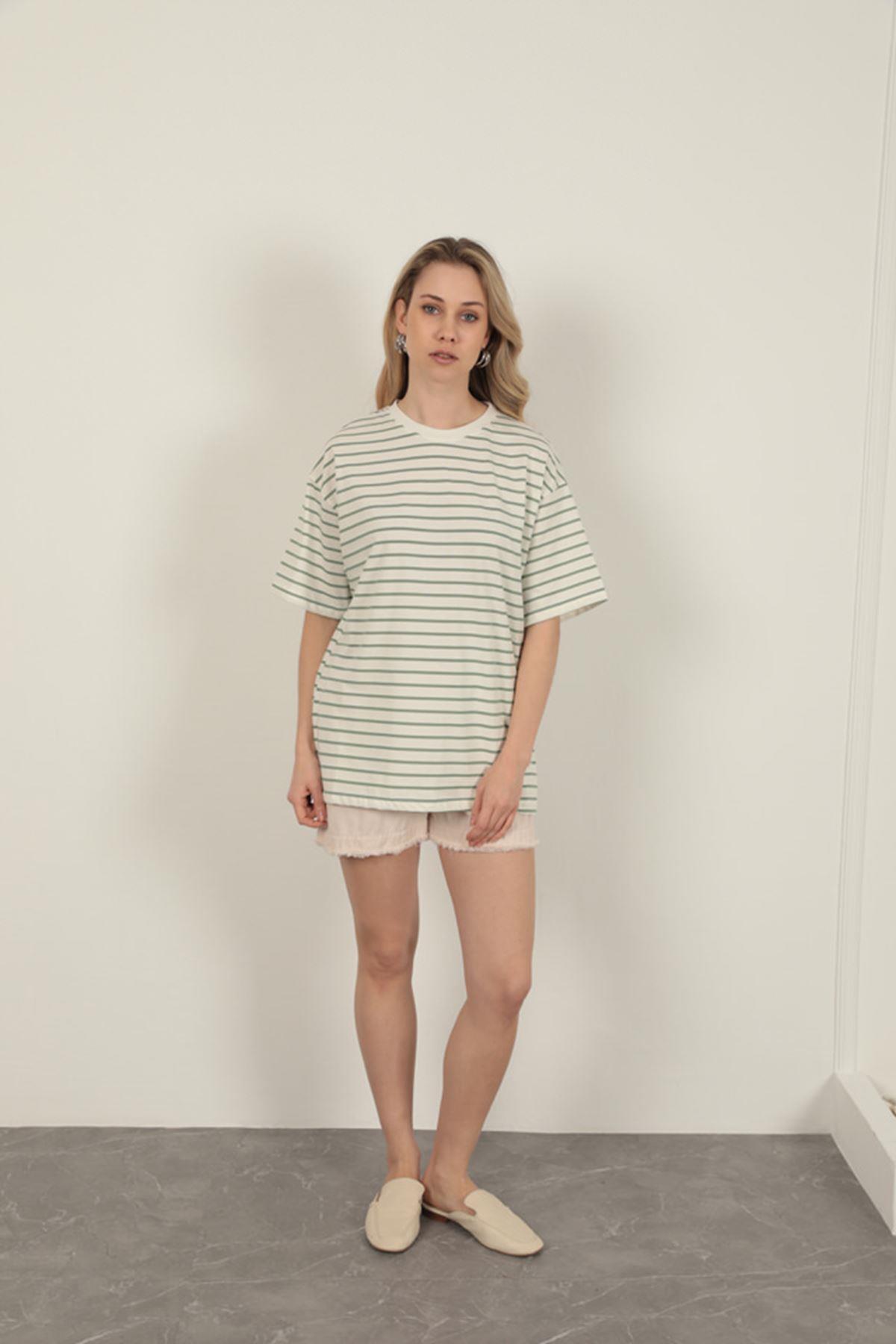 Striped Crew Neck T-Shirt-Green
