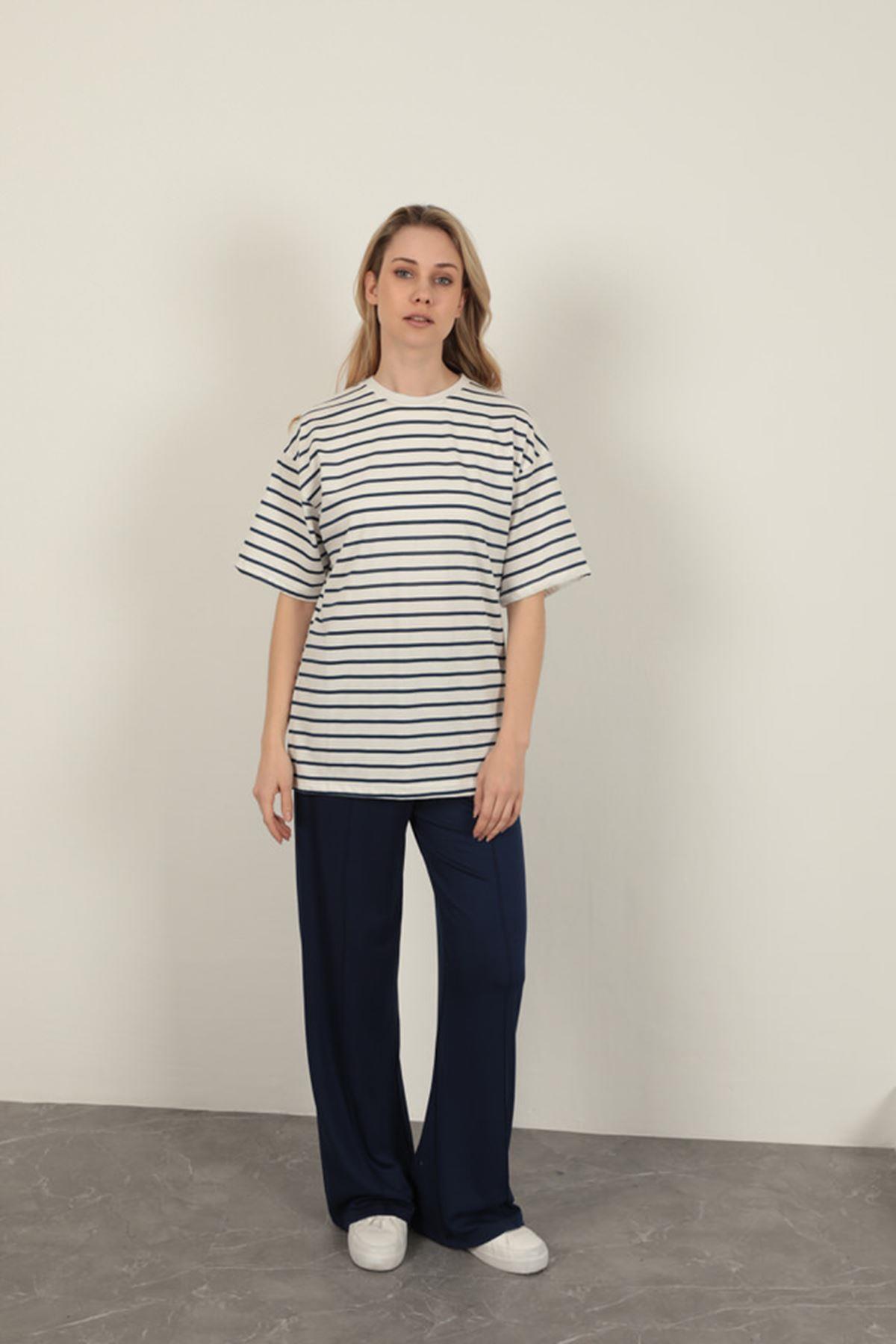 Striped Crew Neck T-Shirt-Navy Blue