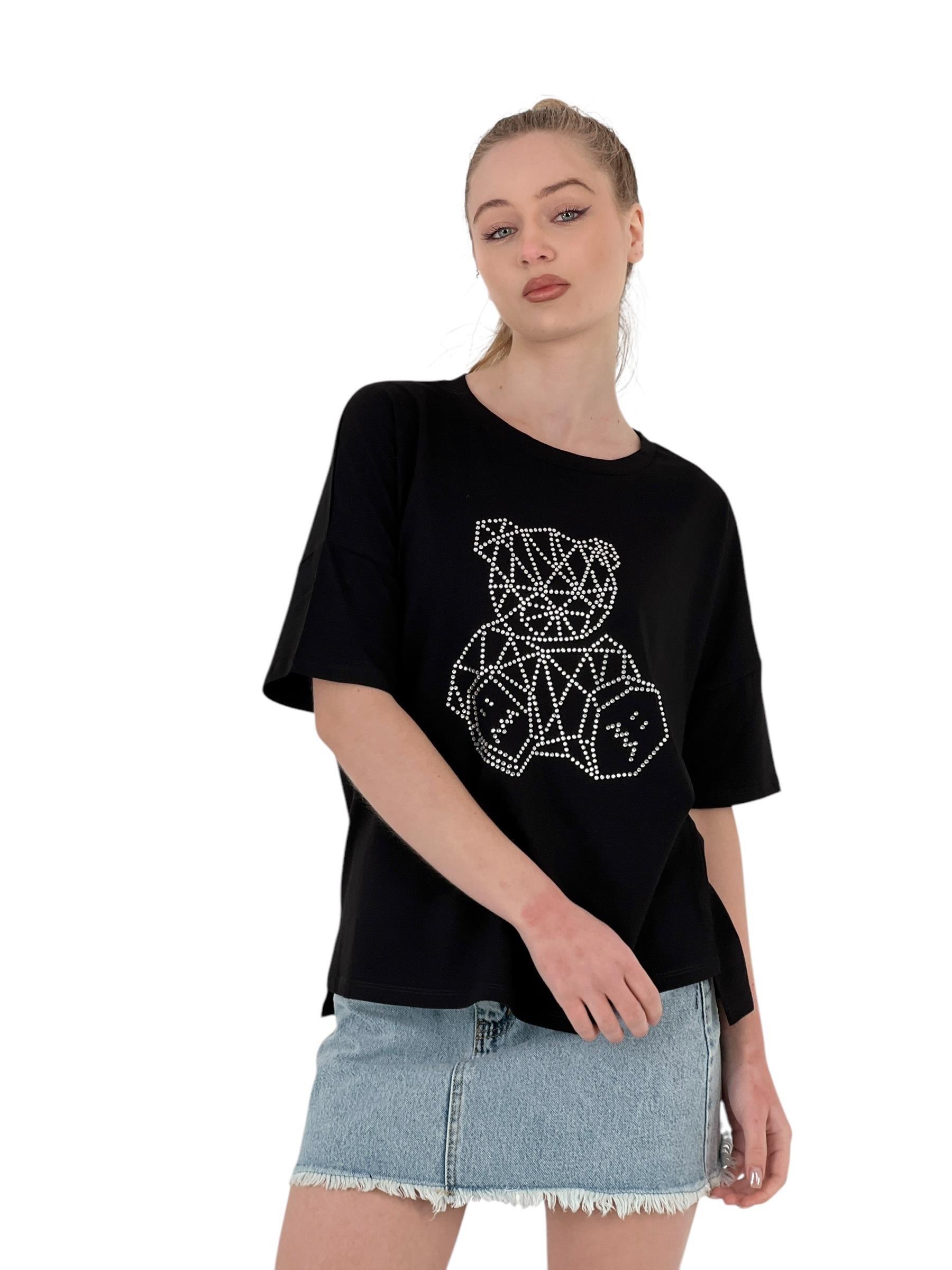 <Strong>Taş İşlemeli Geometrik Ayıcık Oversize Tişört – Siyah &Amp; Beyaz</Strong>
