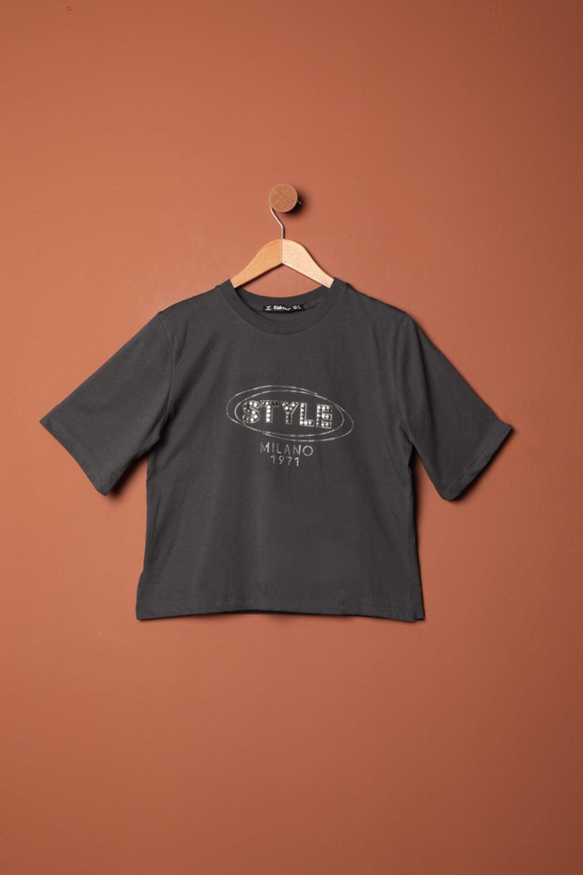 Süprem Kumaş Taş Detaylı Kadın Tişört-Antrasit