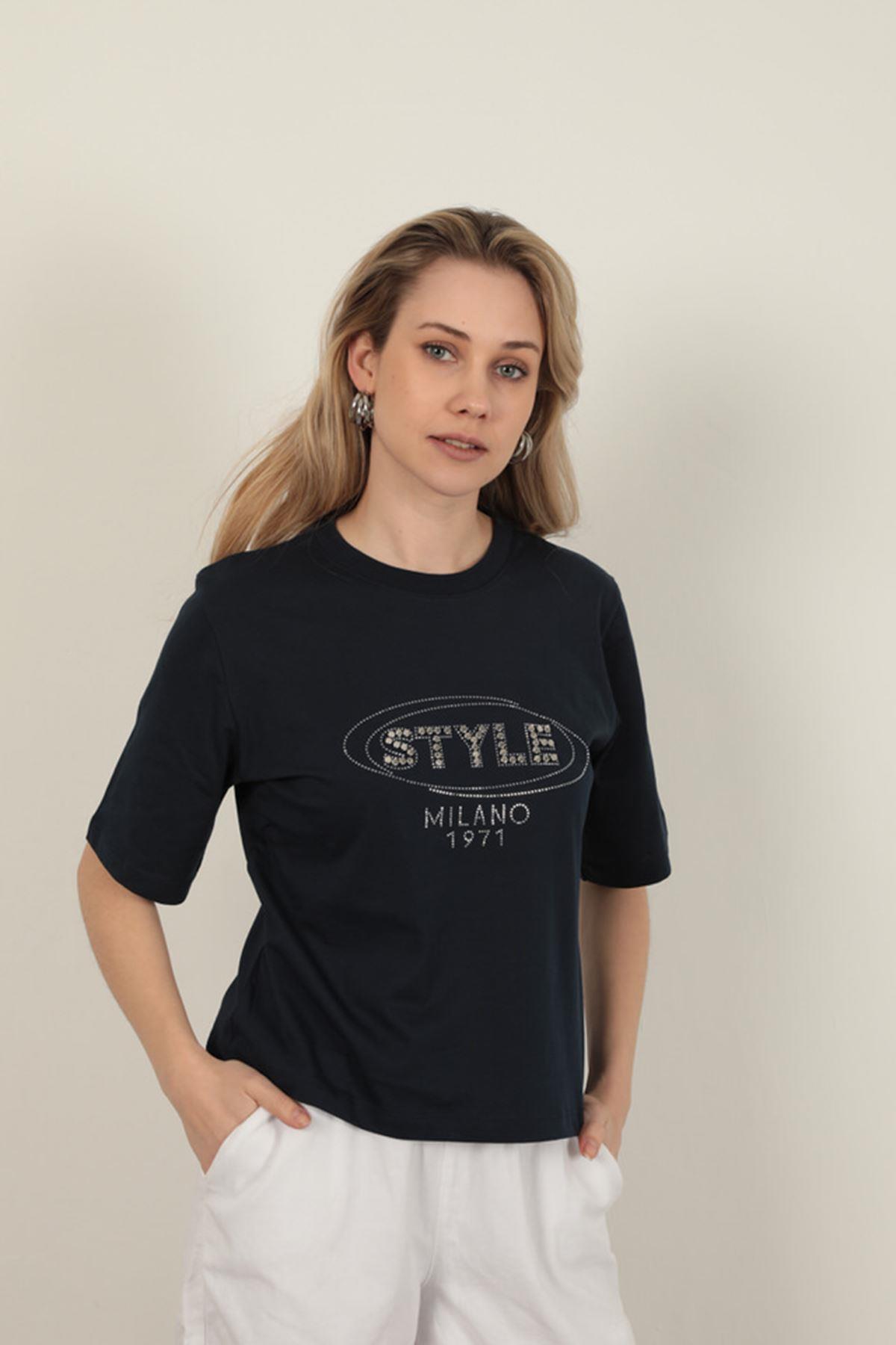 Süprem Kumaş Taş Detaylı Kadın Tişört-Lacivert