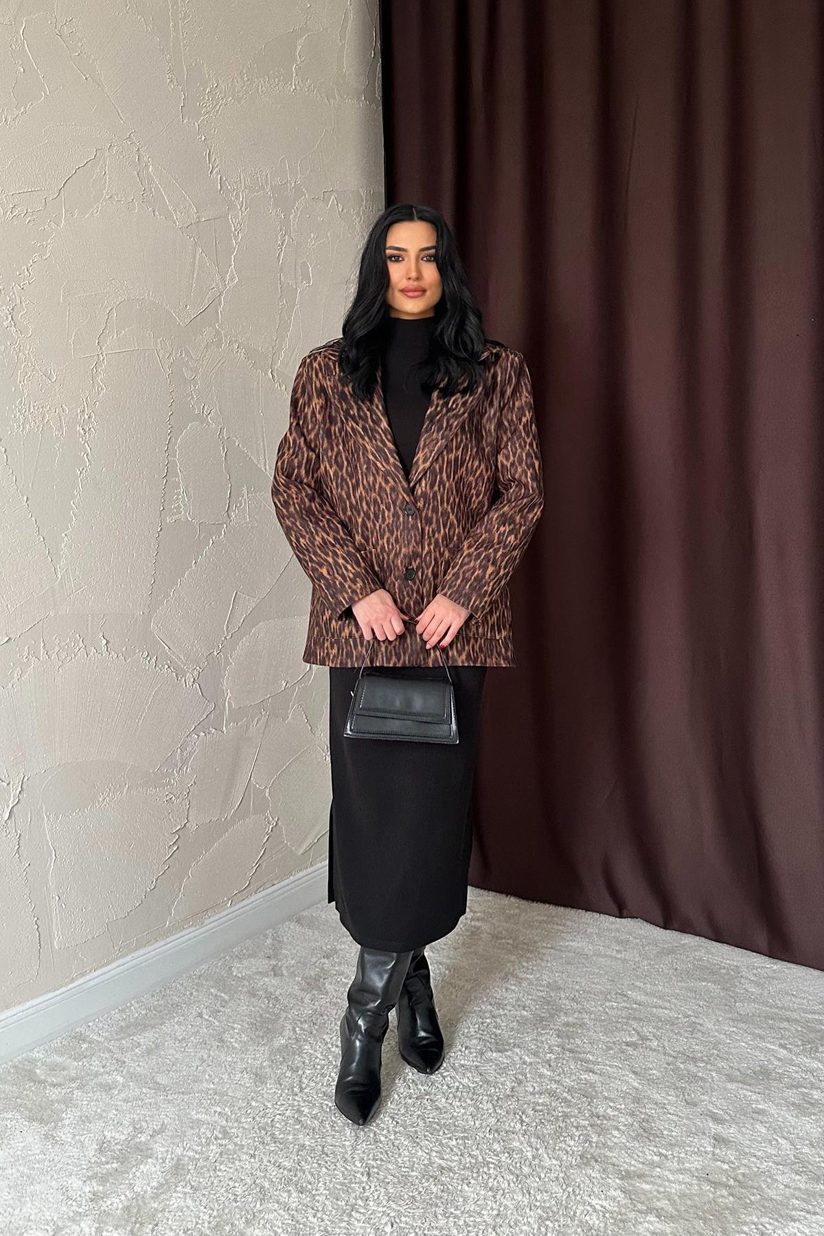 Toptan Leopar Yakası Kürk Garnili Desenli Ceket