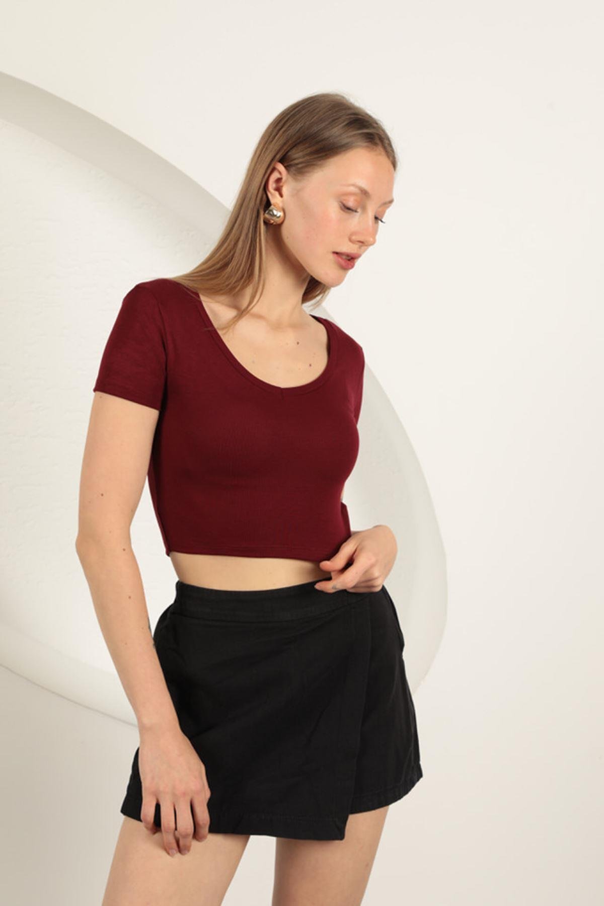 V Neck Basic T-Shirt-Burgundy