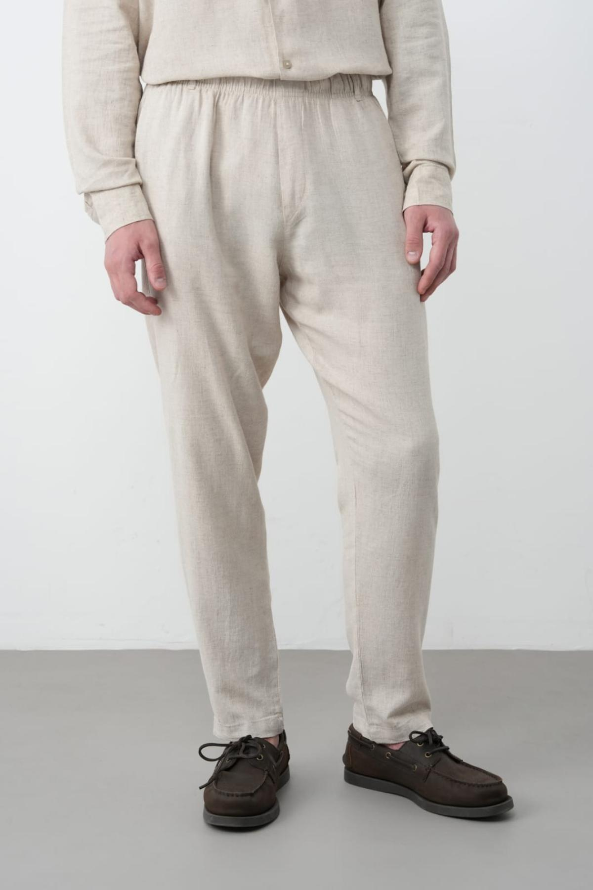 Wholesale Men Beige Pants 738217