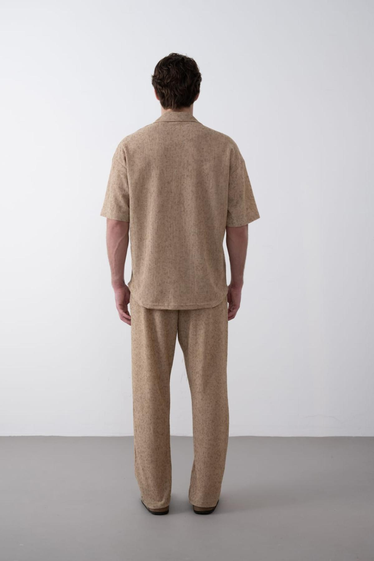 Wholesale Men Beige Pants 738597