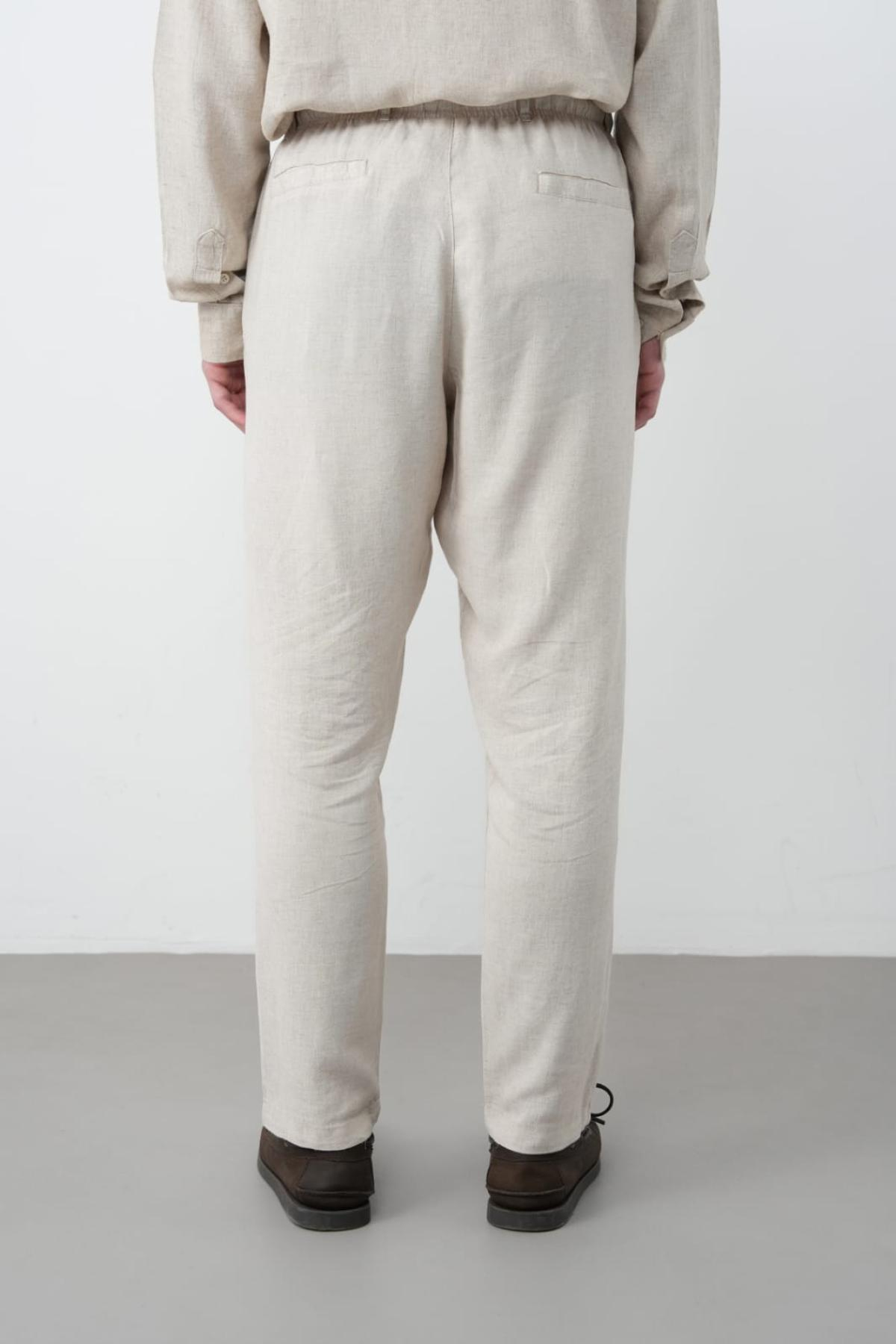 Wholesale Men Beige Pants 738217