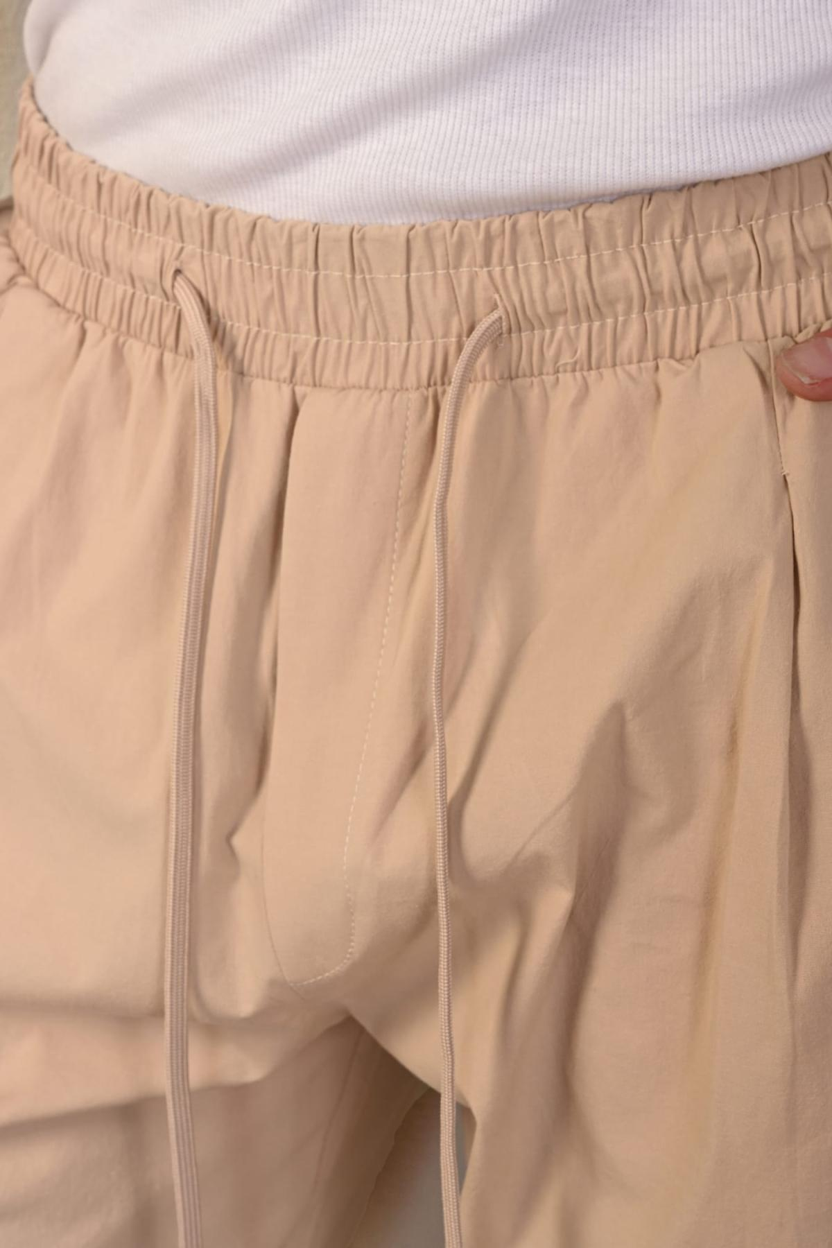 Wholesale Men Beige Pants 738703