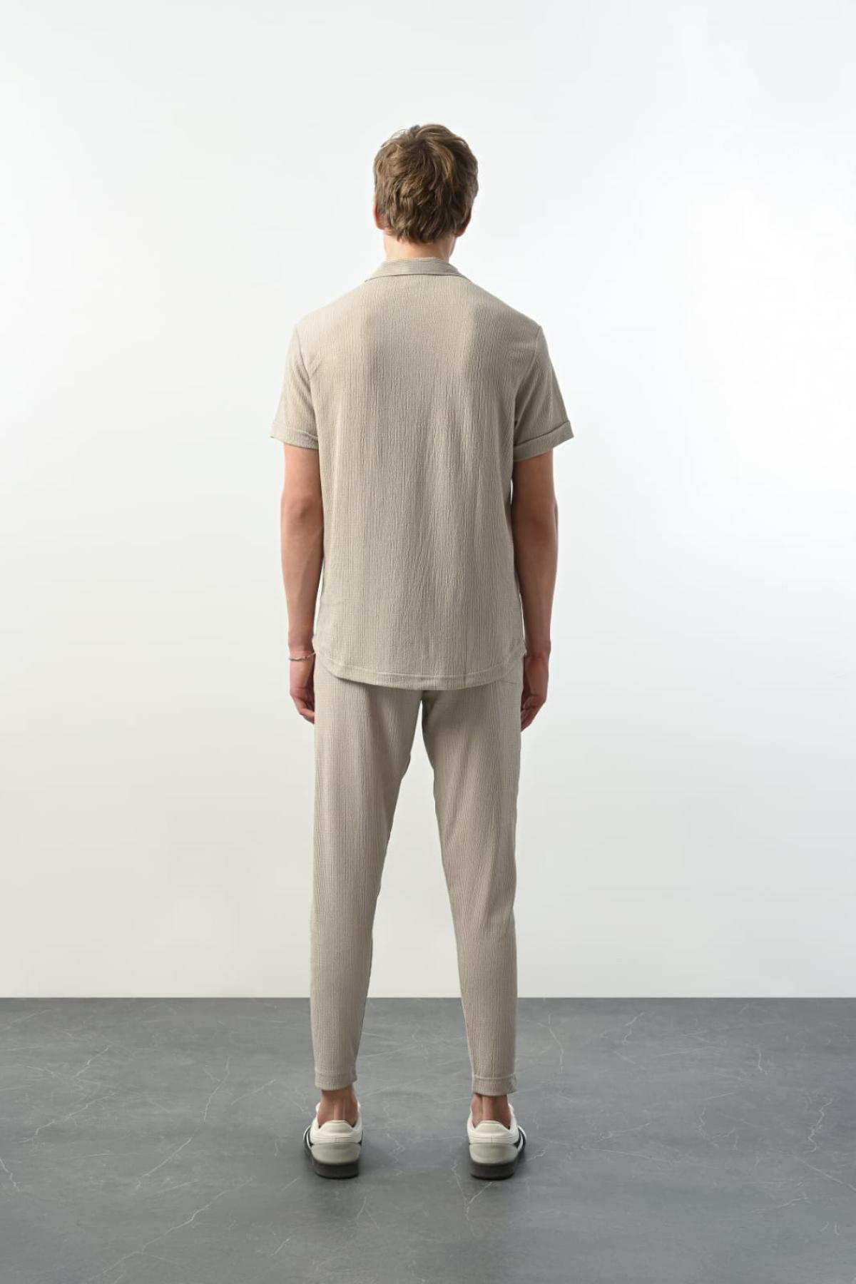Wholesale Men Beige Pants 739039
