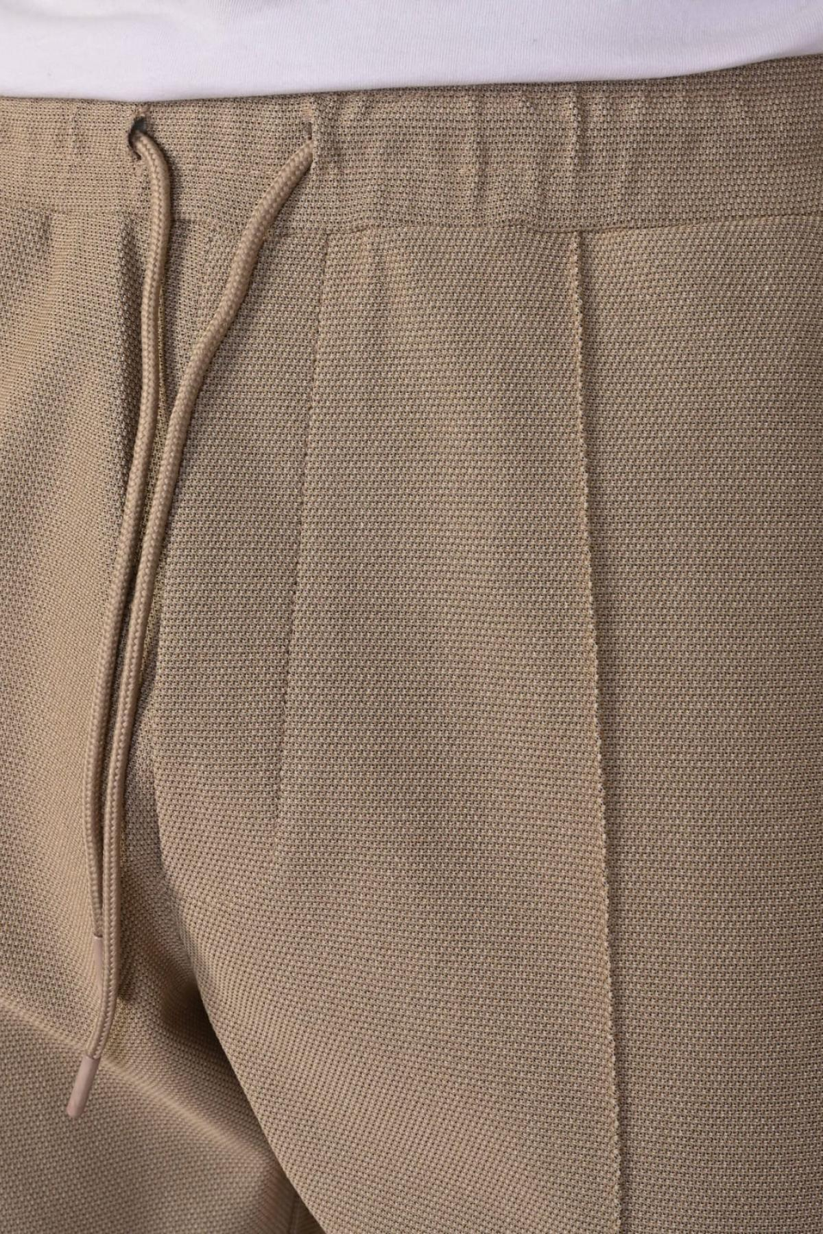 Wholesale Men Beige Pants 738620