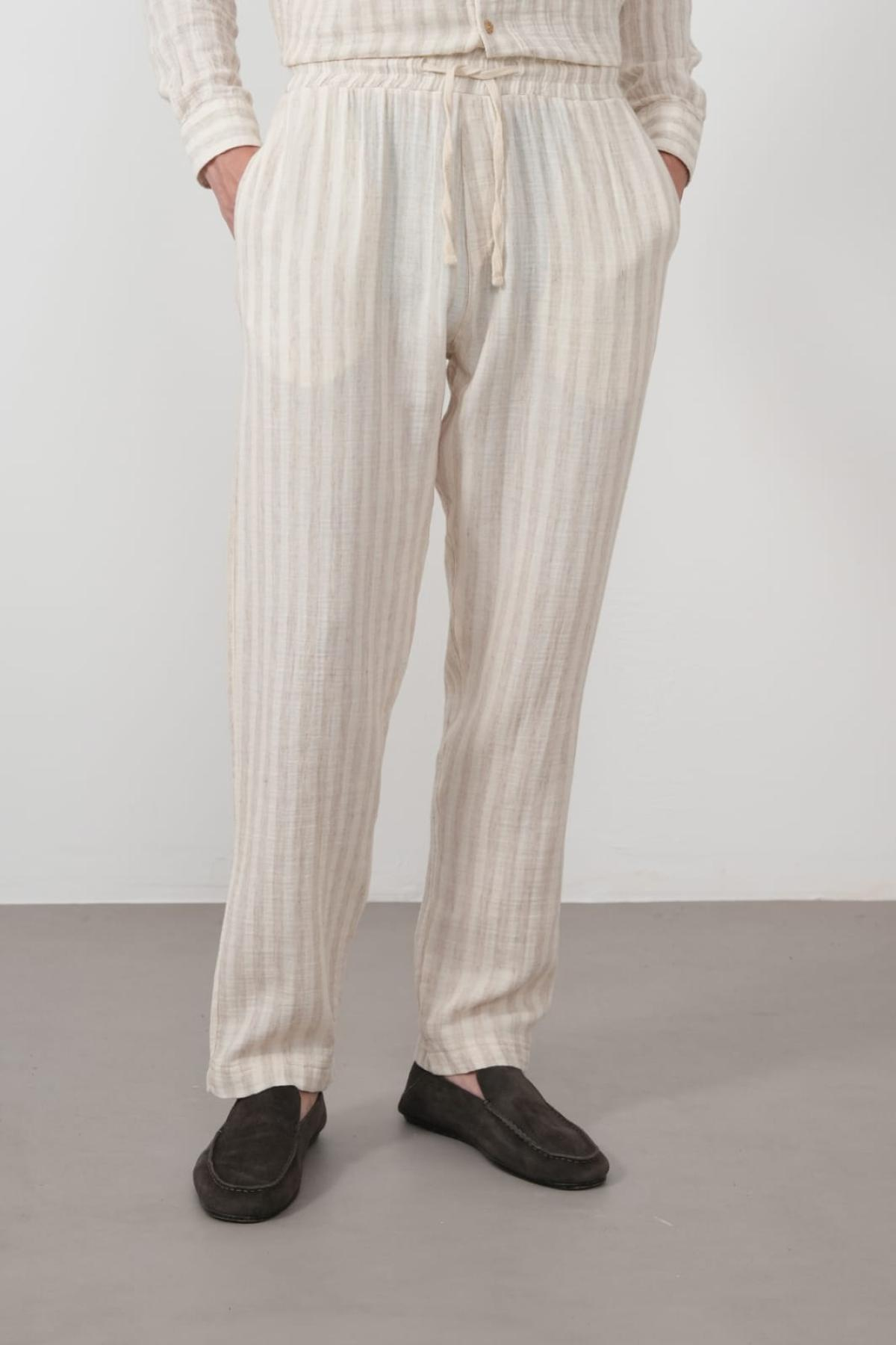 Wholesale Men Beige Pants 738274