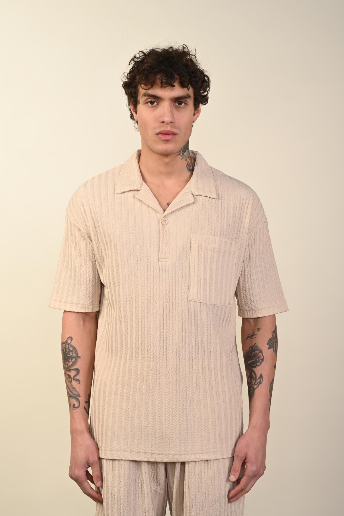 Wholesale Men Beige T-shirt 721365