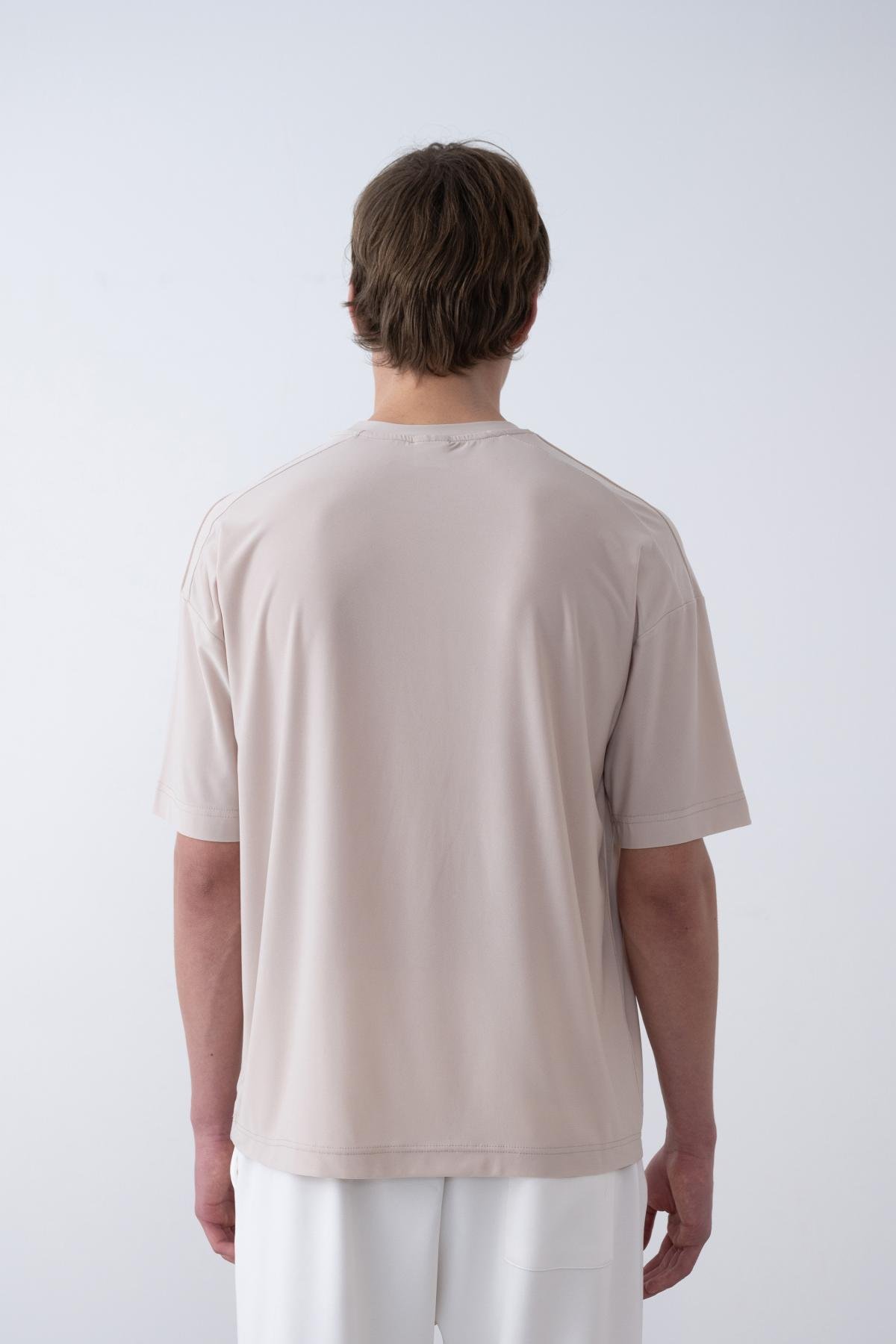 Wholesale Men Beige T-shirt 721268