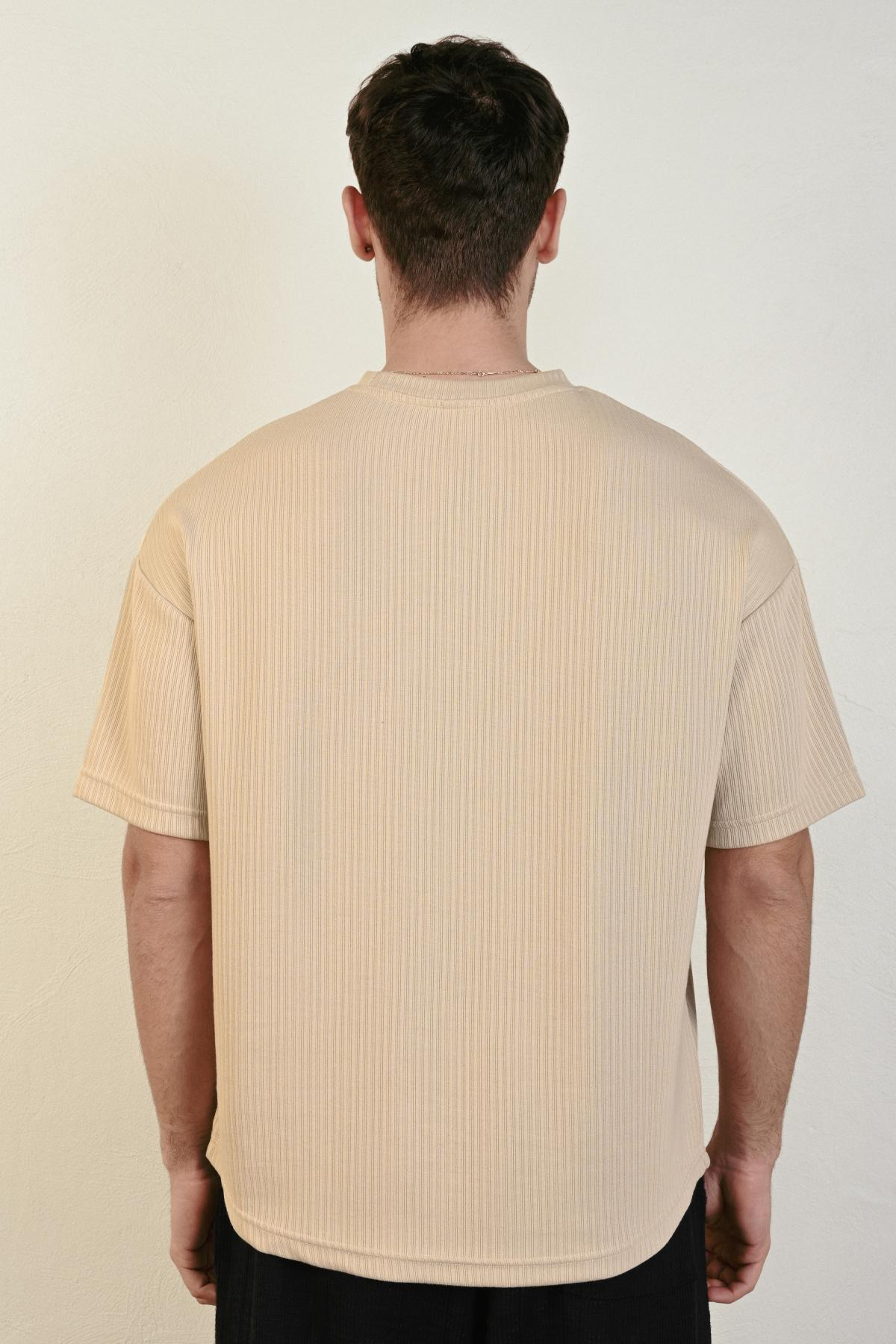Wholesale Men Beige T-shirt 721505