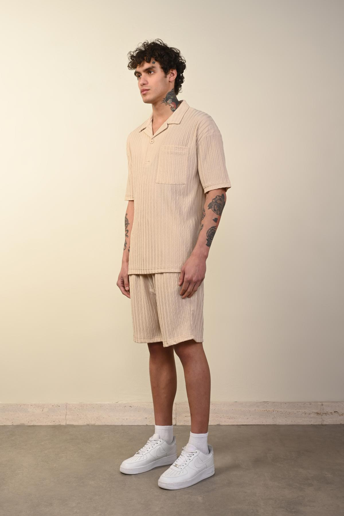 Wholesale Men Beige T-shirt 721365
