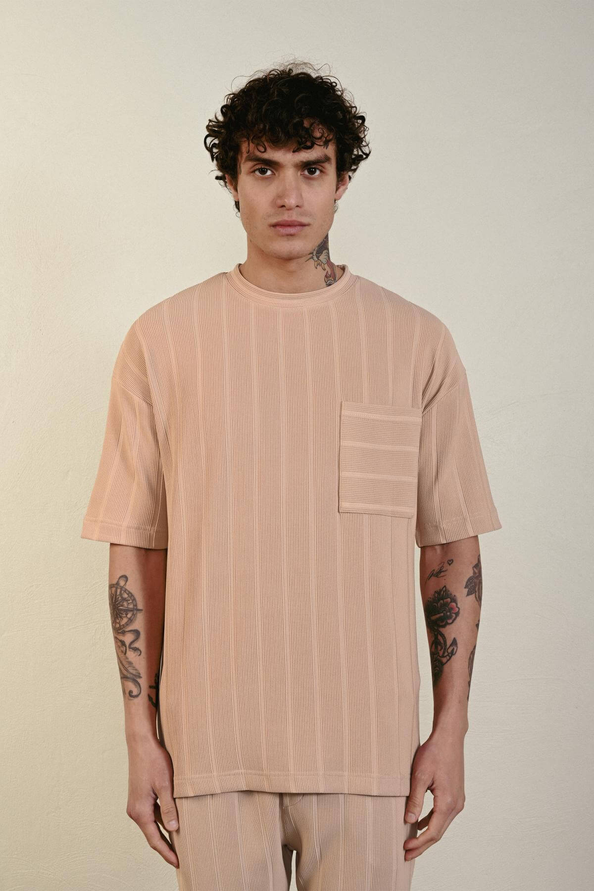 Wholesale Men Beige T-shirt 721669