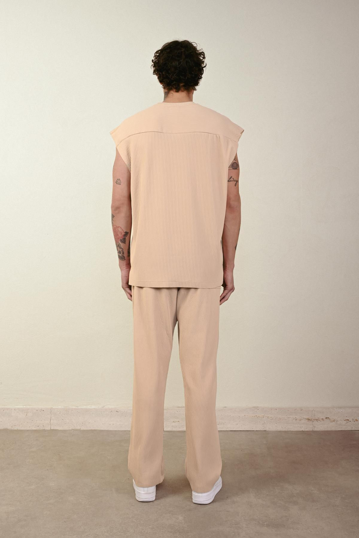 Wholesale Men Beige T-shirt 721346