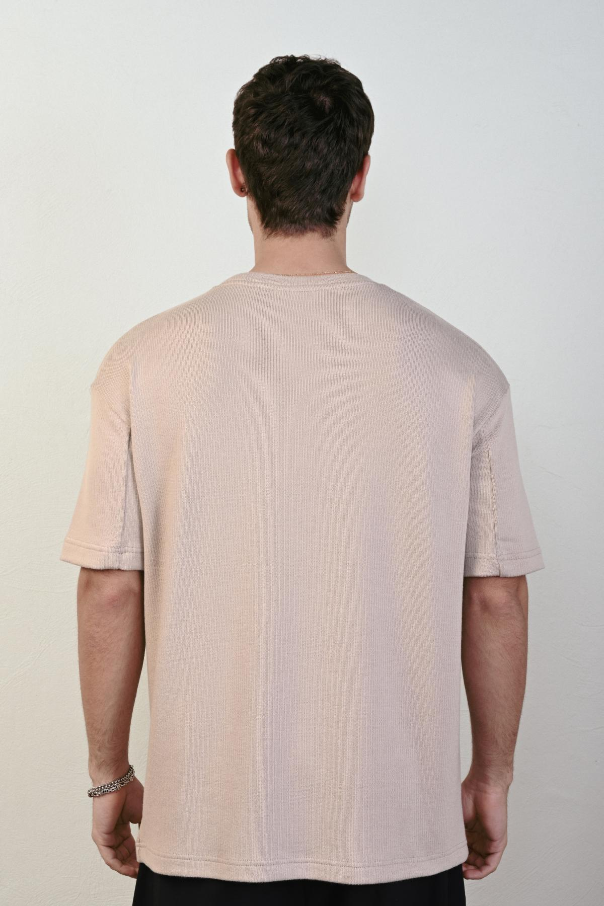 Wholesale Men Beige T-shirt 721627