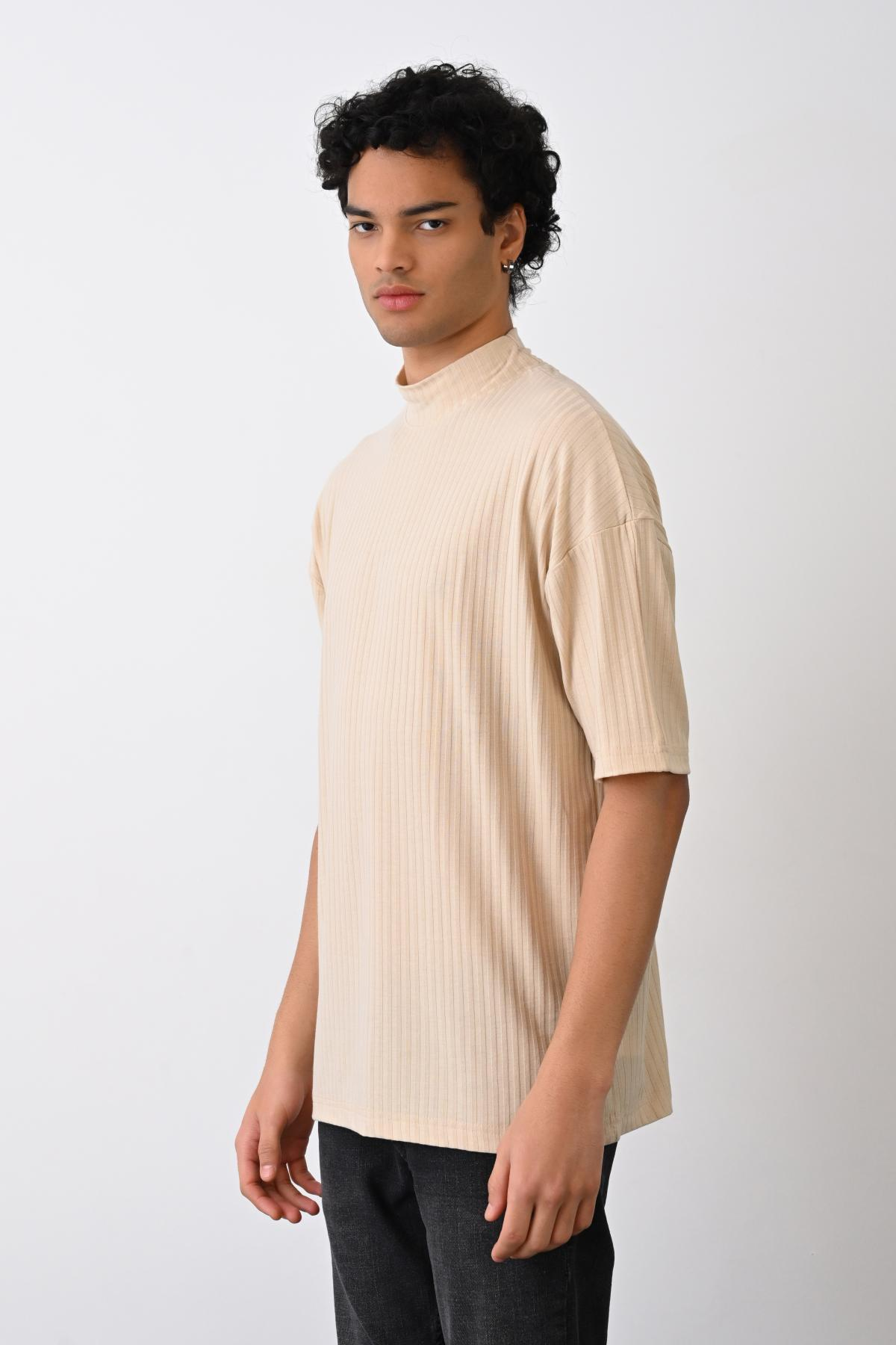 Wholesale Men Beige T-shirt 721208